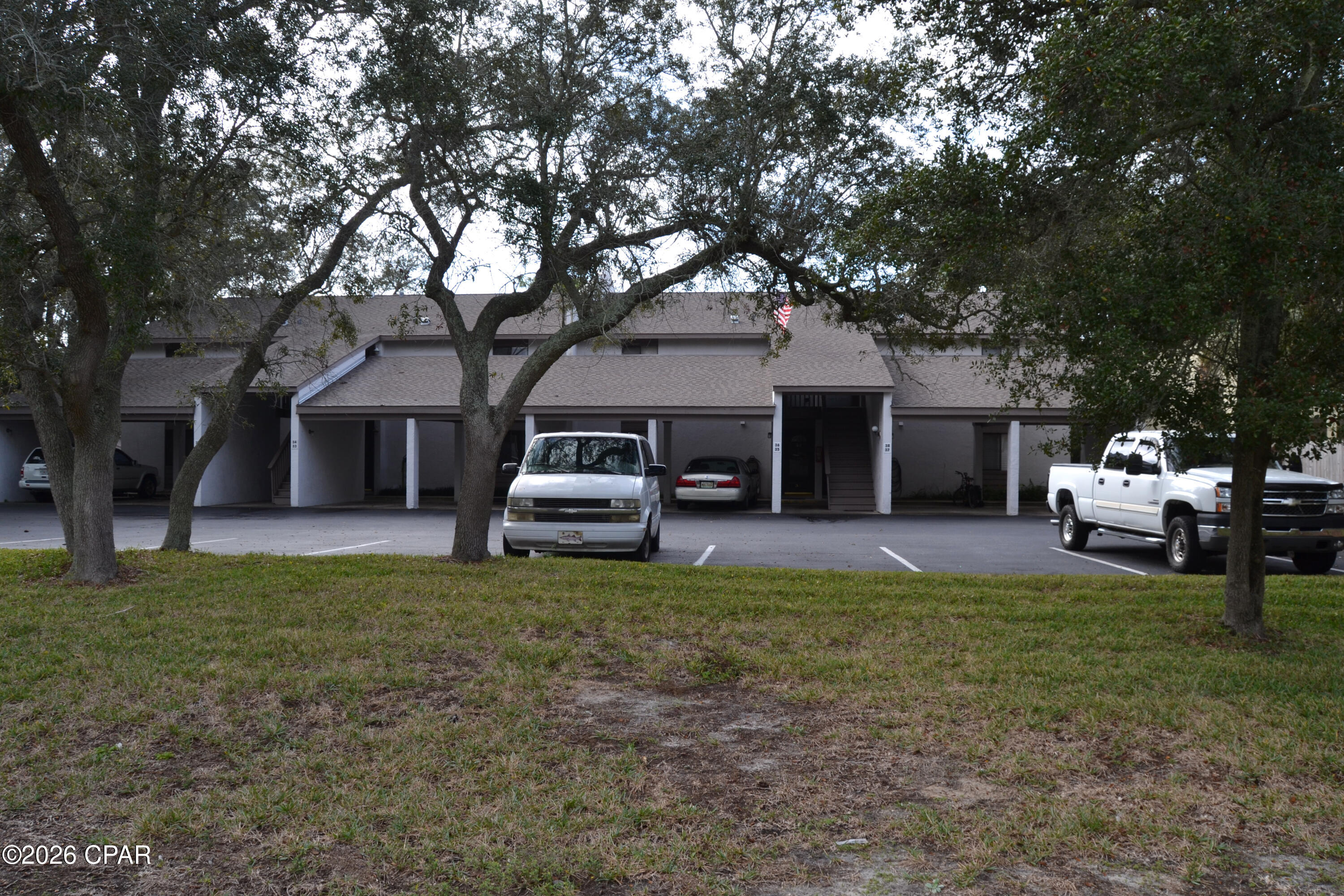 Palisades Condo Ph 1 - Residential