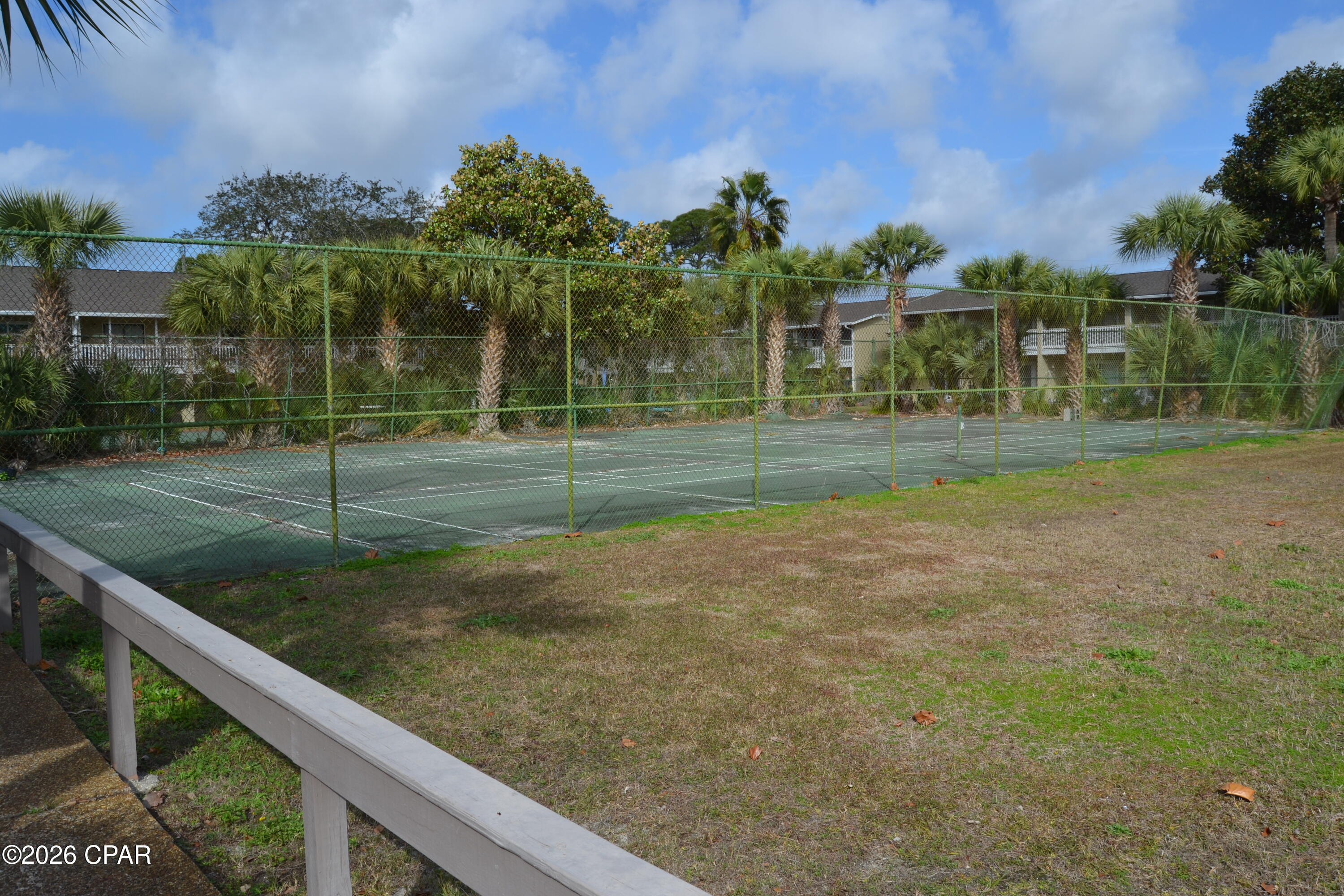 Palisades Condo Ph 1 - Residential