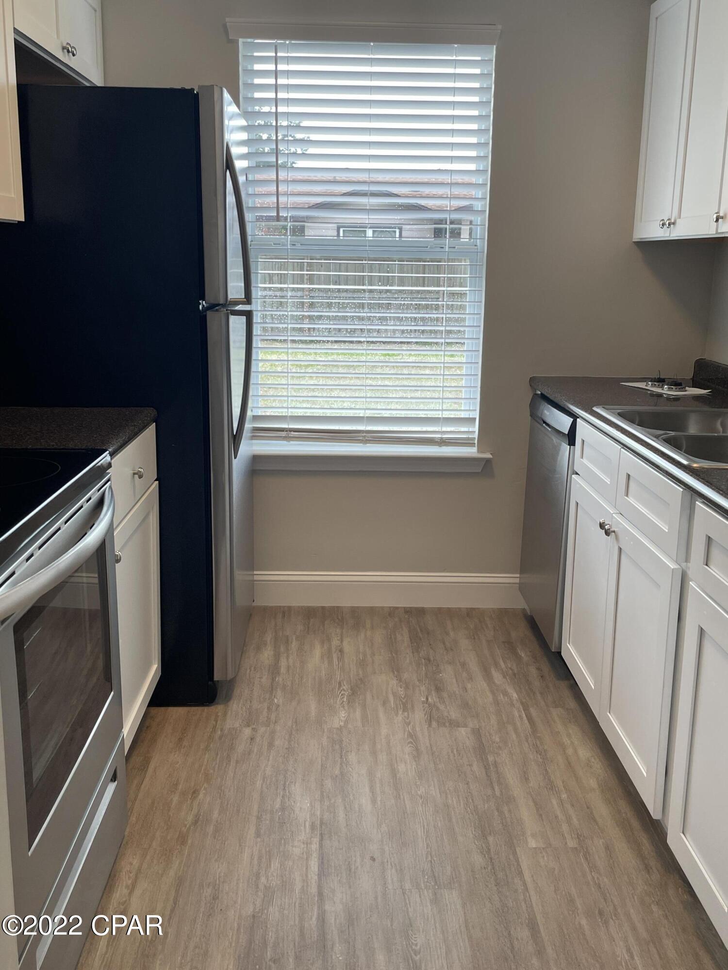 [No Recorded Subdiv] - Residential Lease