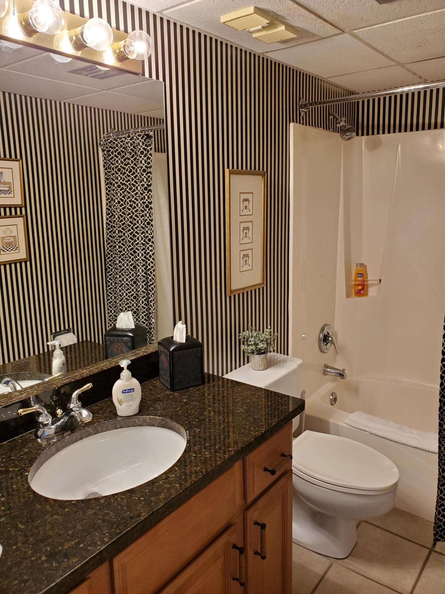 Edgewater Golf Villas 3A - Residential