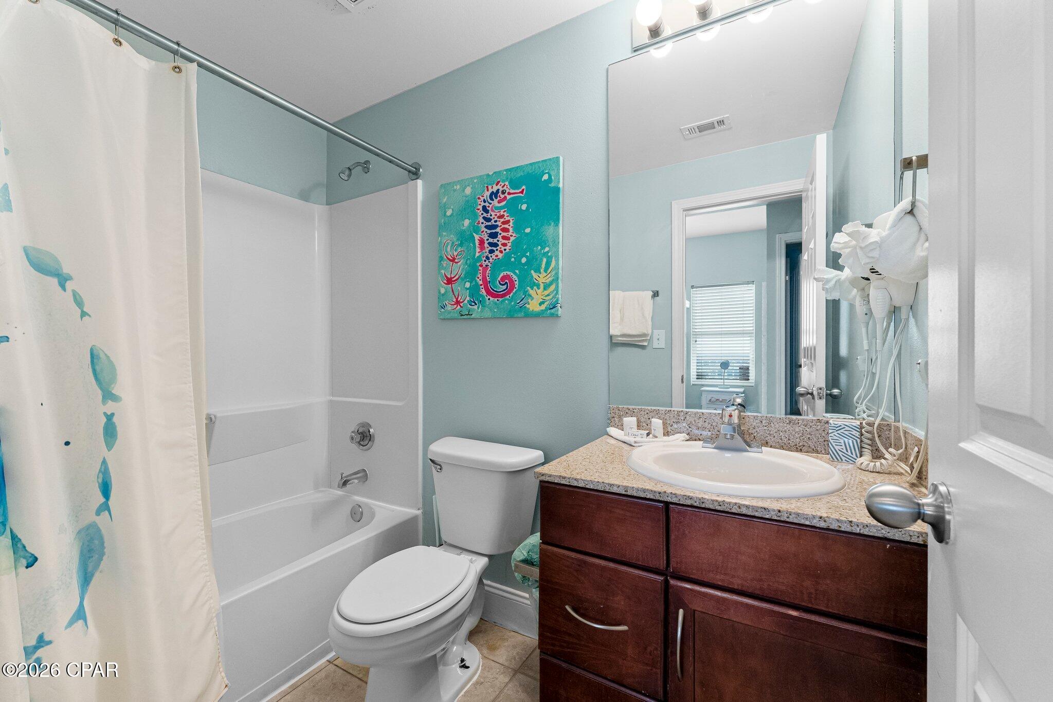 Laketown Wharf - Residential