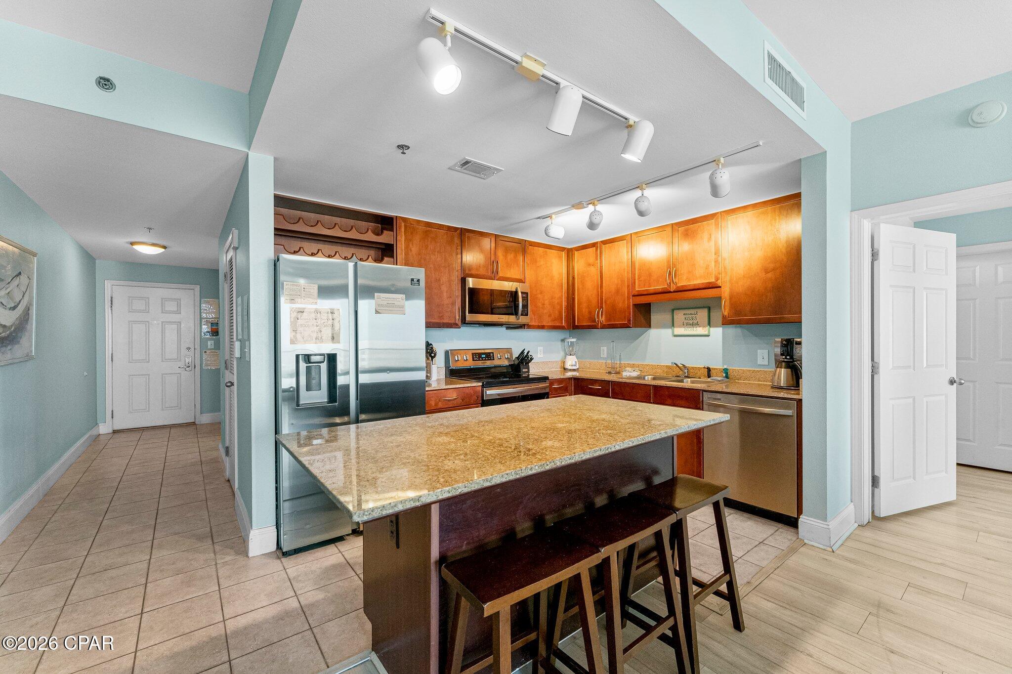 Laketown Wharf - Residential