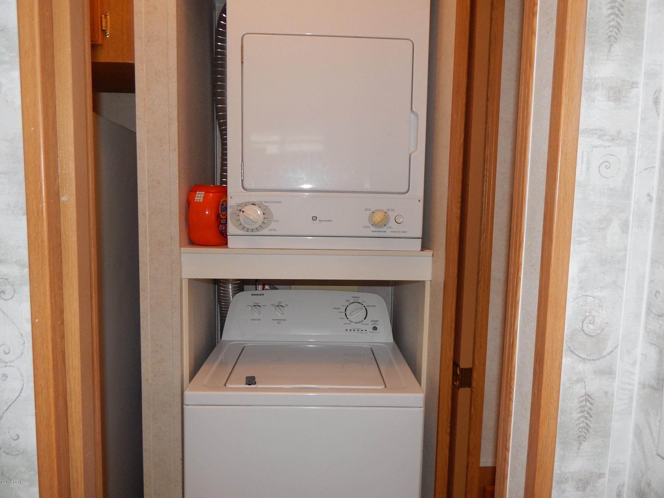 Emerald Pointe Resort - Residential