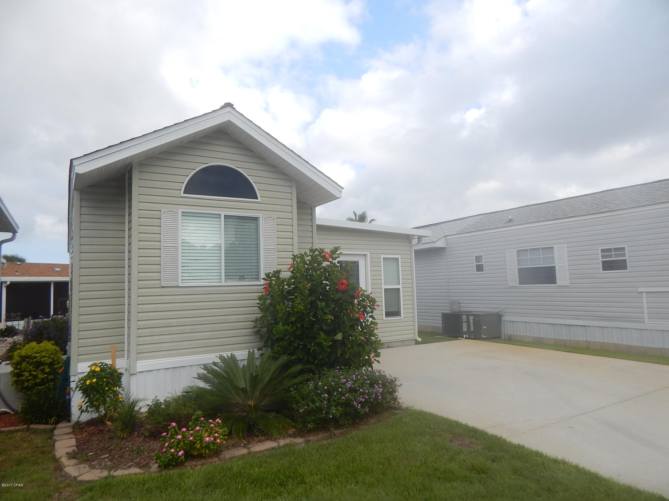 Emerald Pointe Resort - Residential