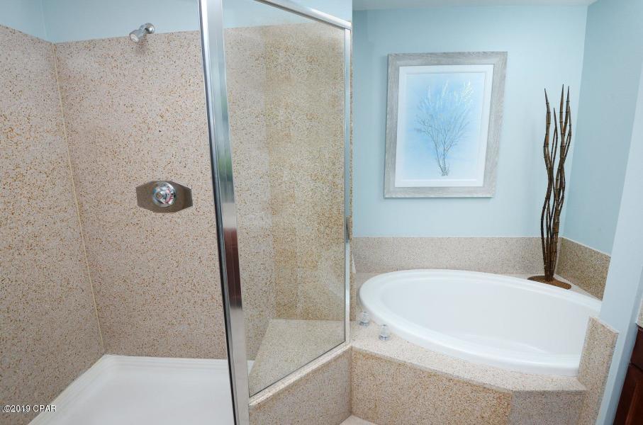 Laketown Wharf Phase II - Residential