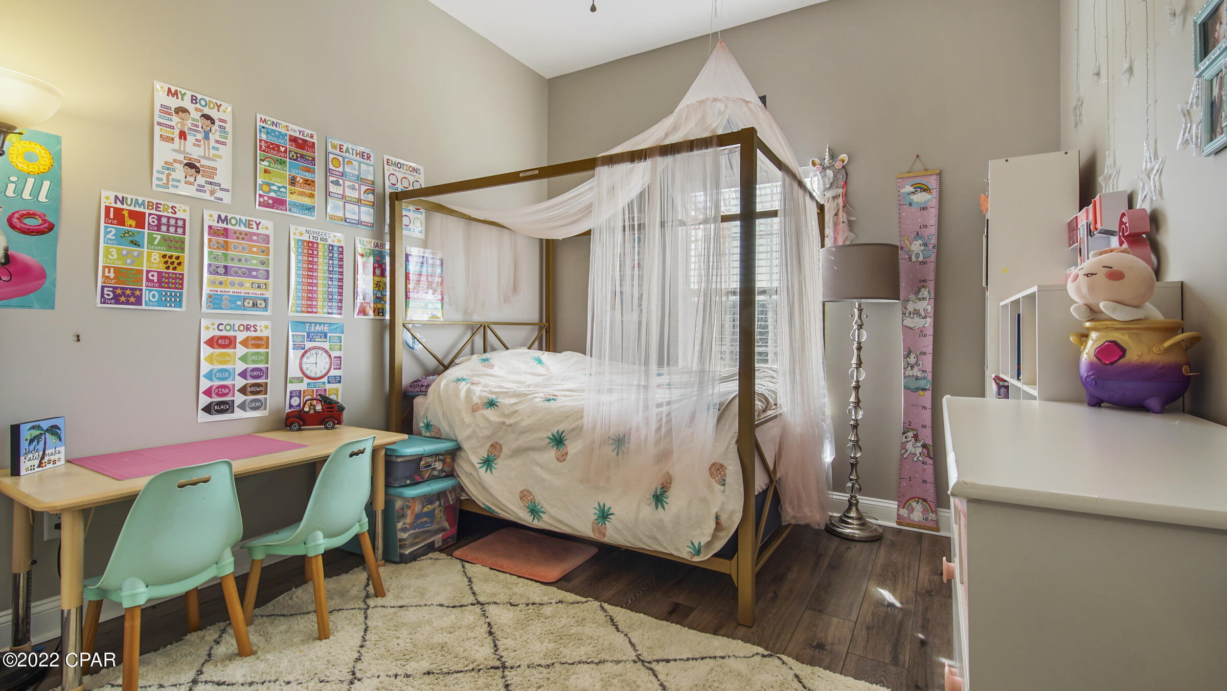 Mowat Highlands Ph VII - Residential