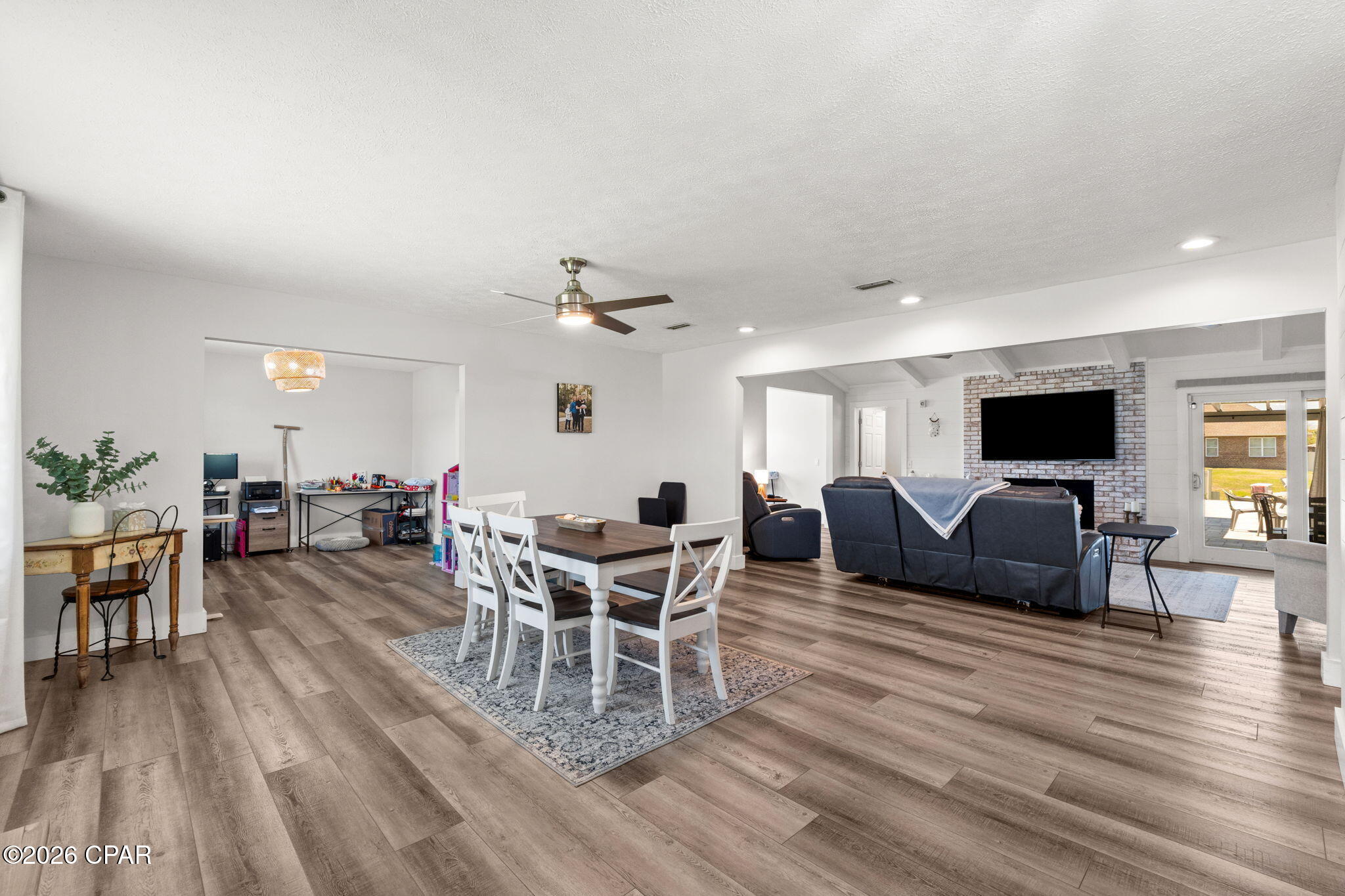 Baywood Shores Estates - Residential