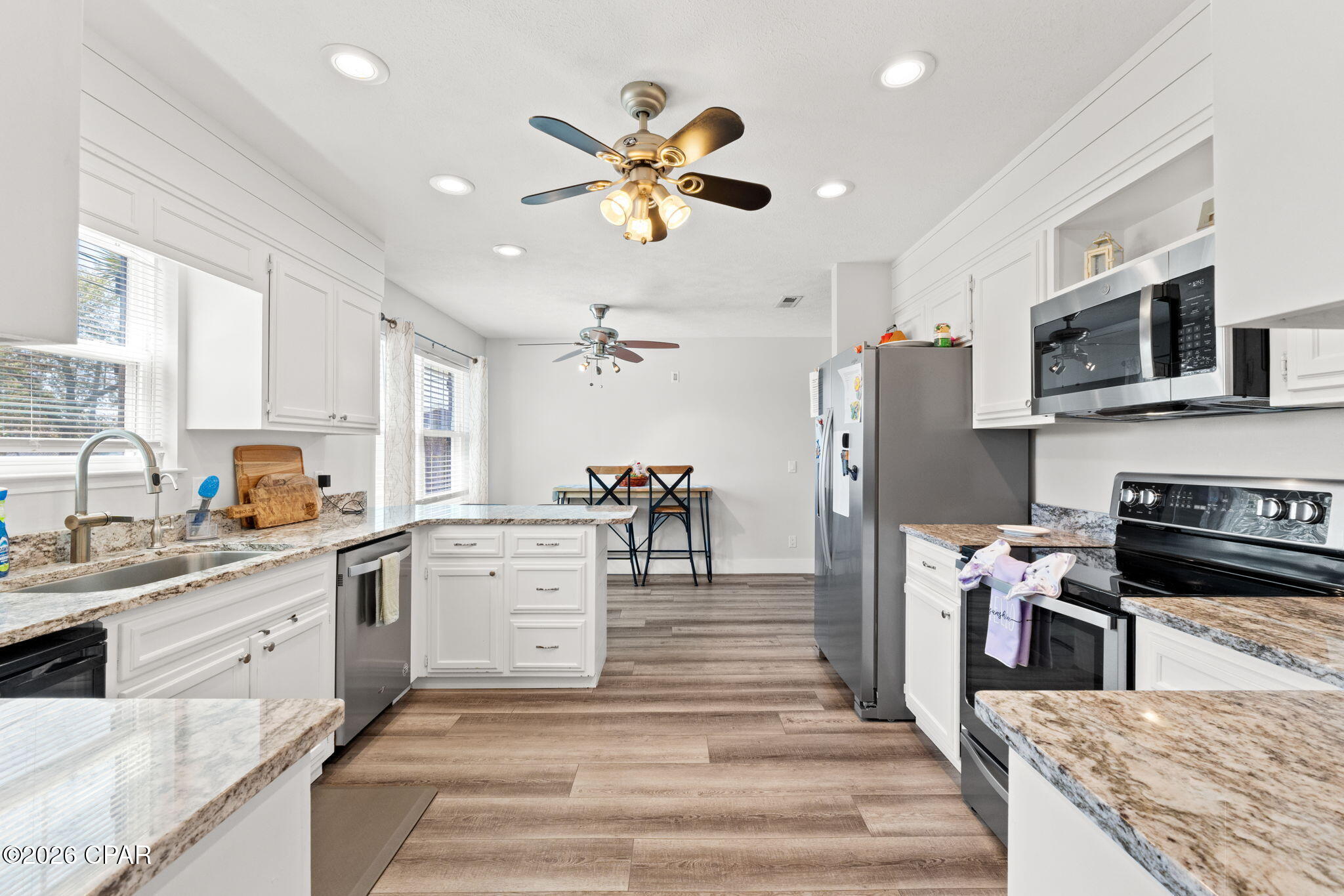 Baywood Shores Estates - Residential