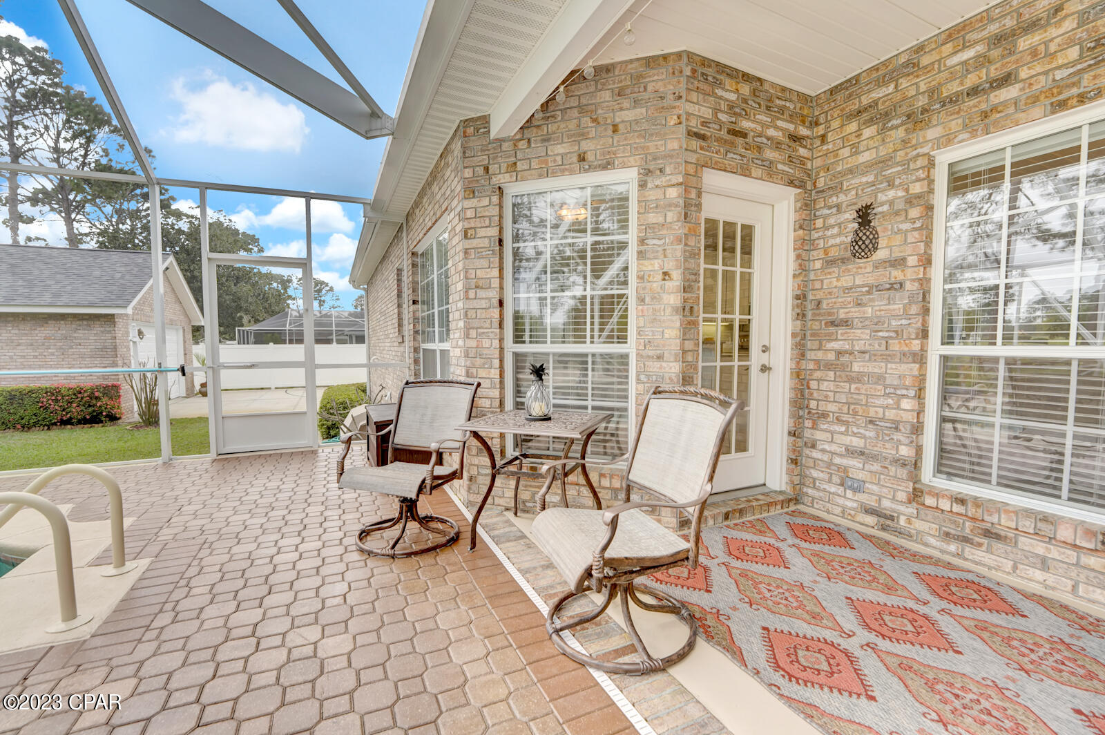 Colony Club - Residential