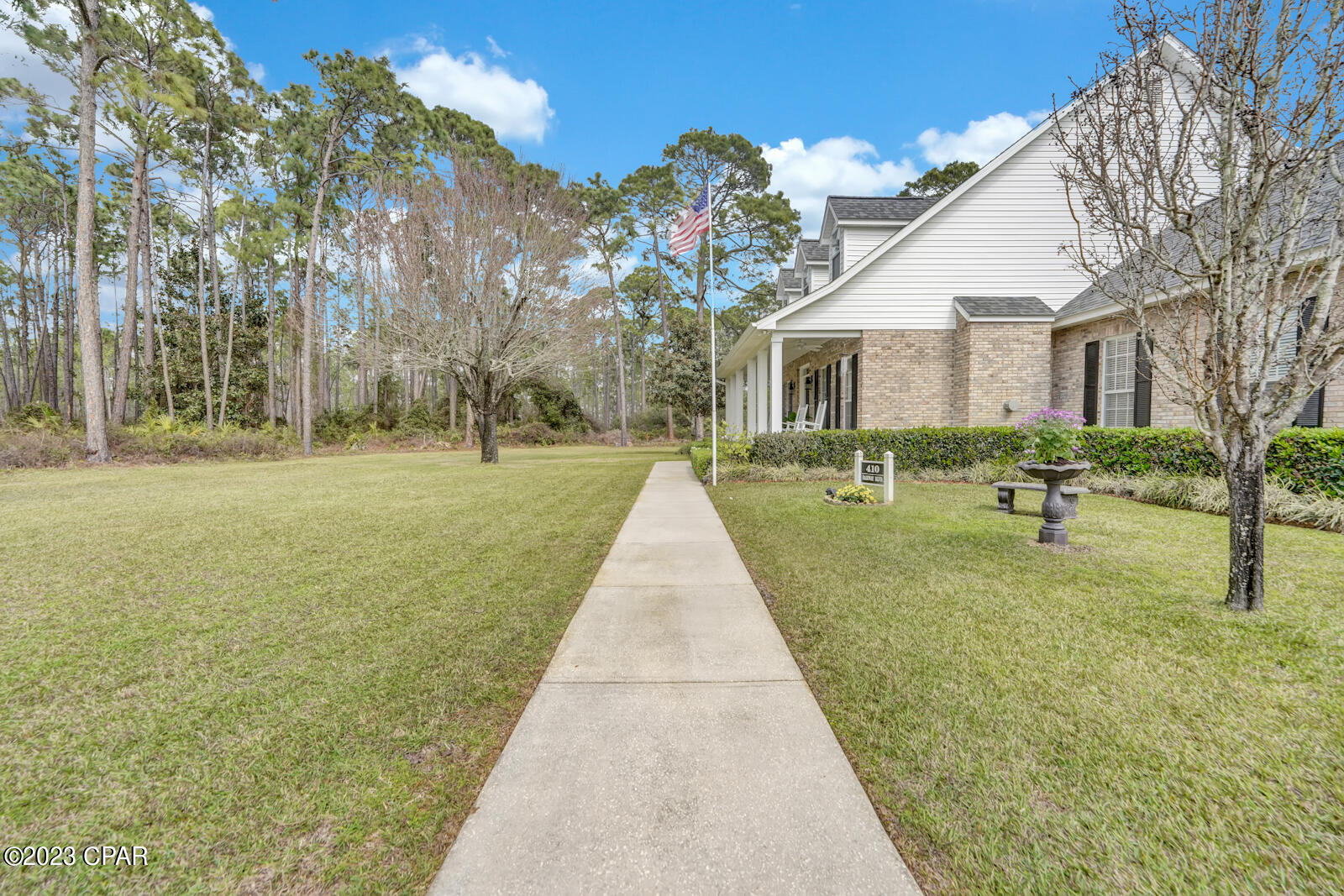 Colony Club - Residential