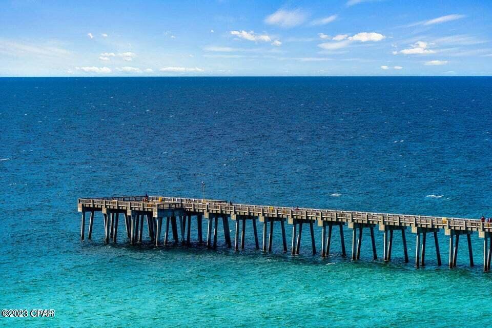 Colony Club - Residential