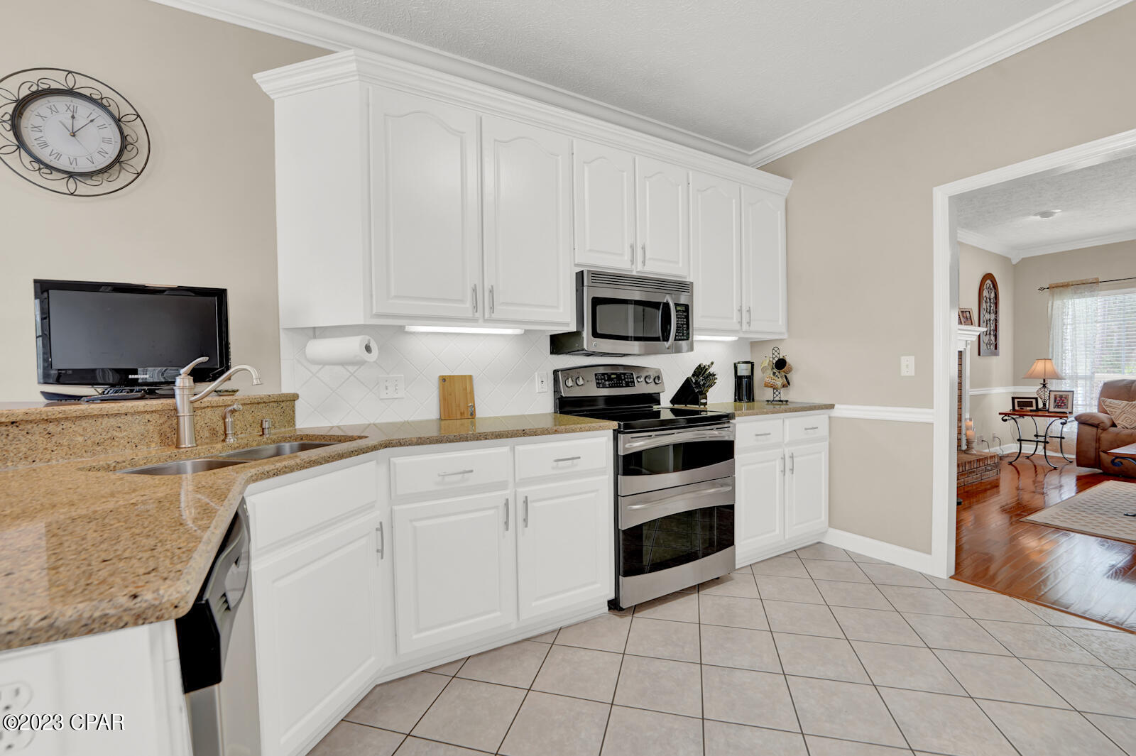 Colony Club - Residential