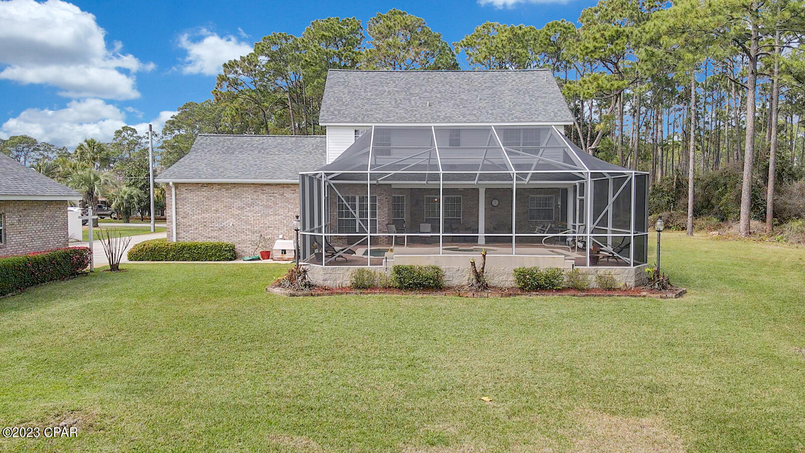 Colony Club - Residential