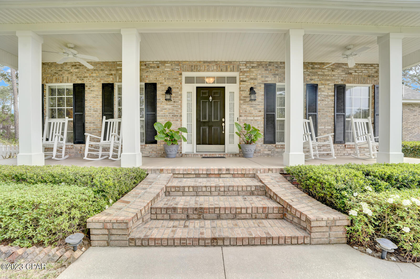 Colony Club - Residential