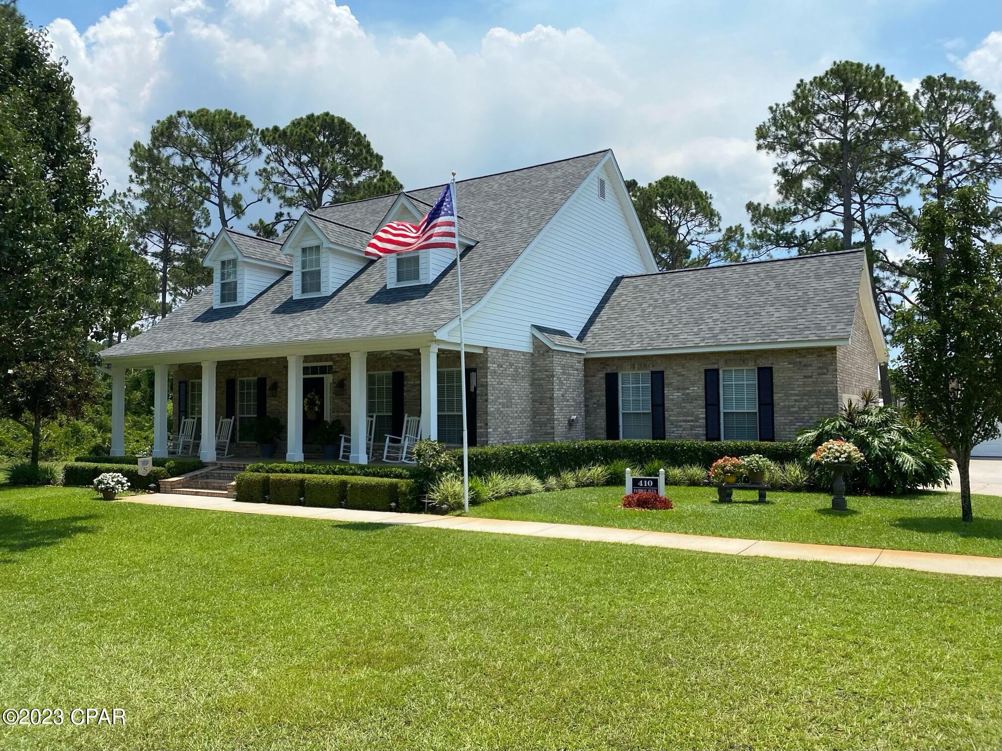 Colony Club - Residential