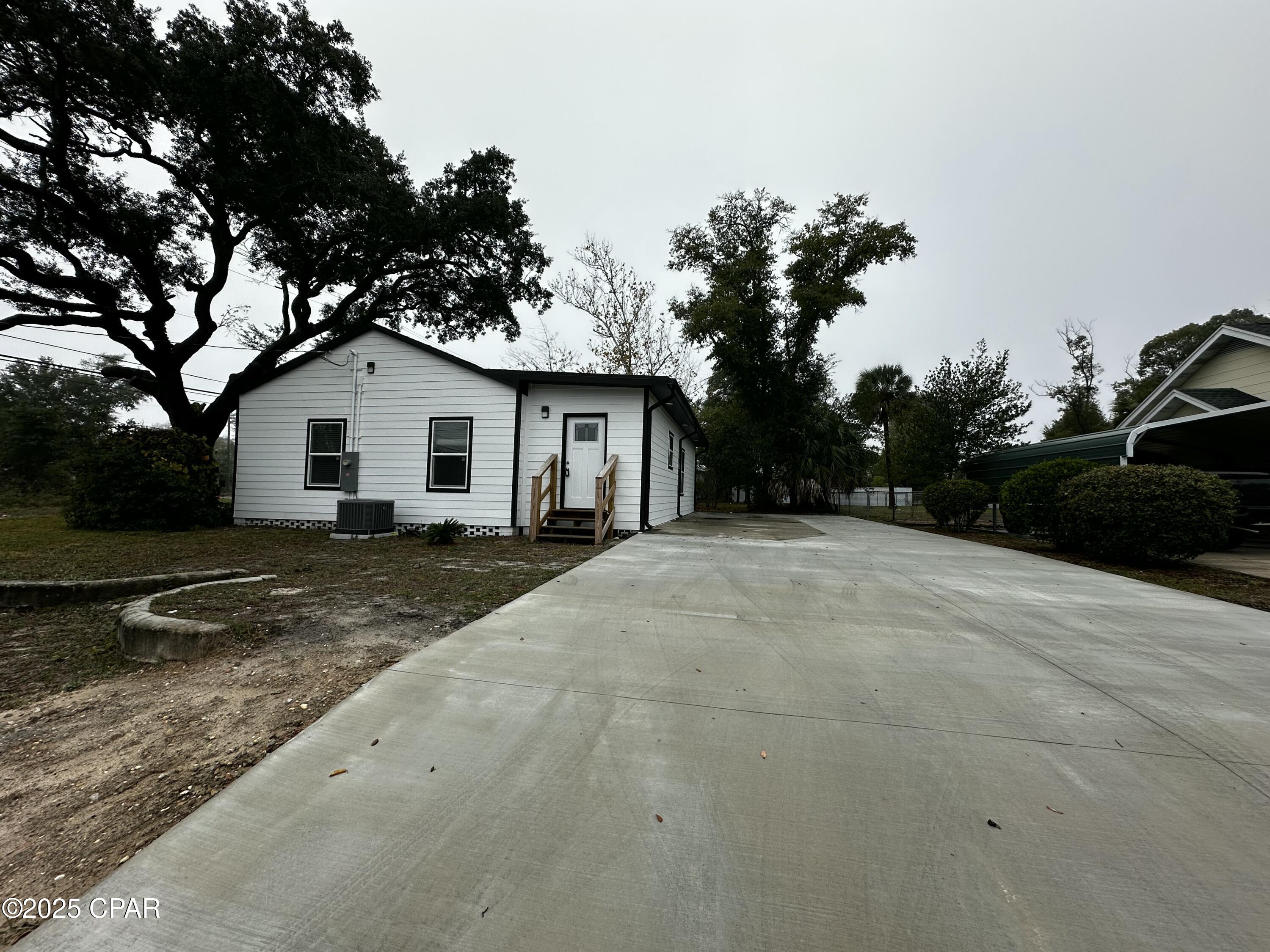 [No Recorded Subdiv] - Commercial Lease