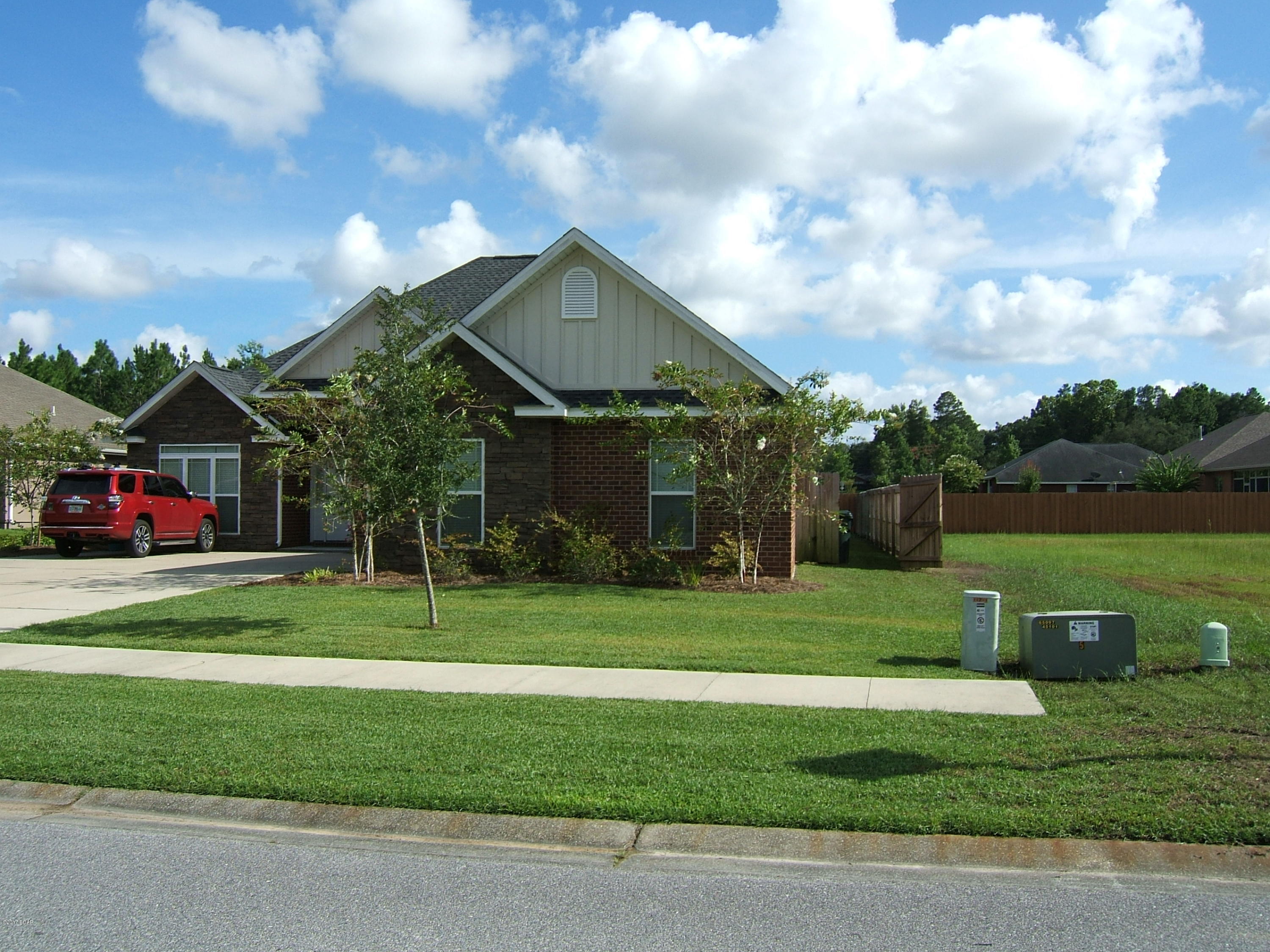 The Meadows & The Pointe - Land