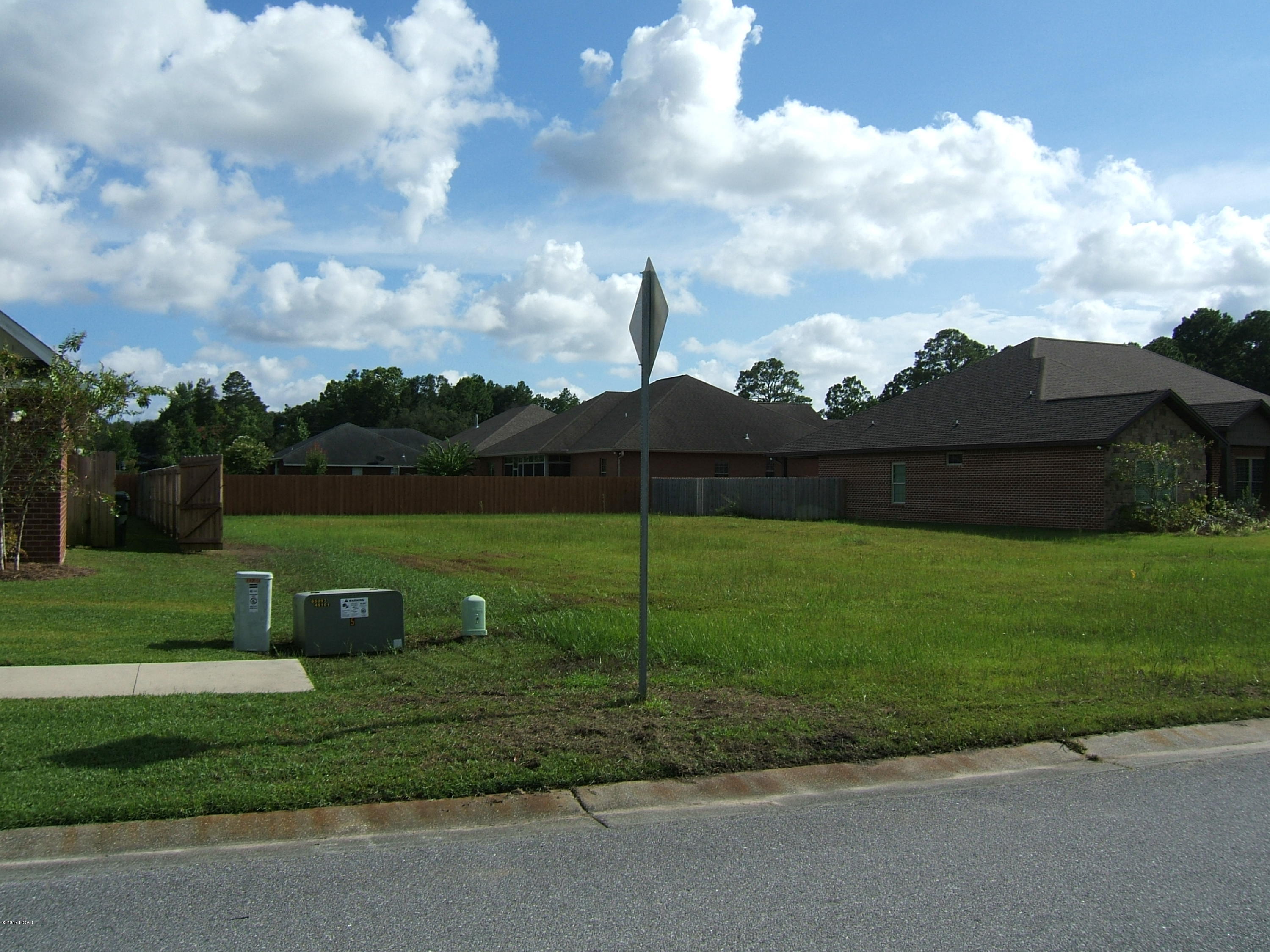 The Meadows & The Pointe - Land