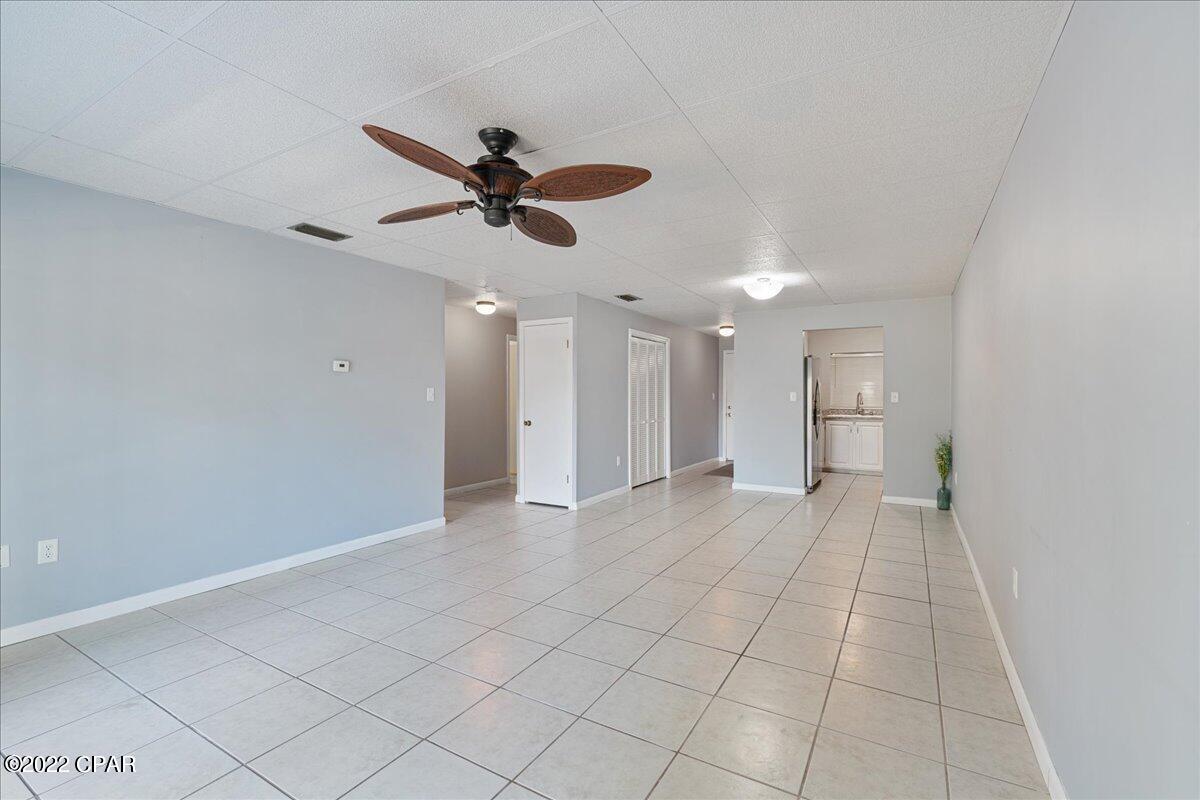 Bay Club Condo Ph 1 - Residential