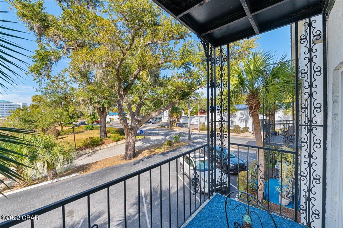 Bay Club Condo Ph 1 - Residential