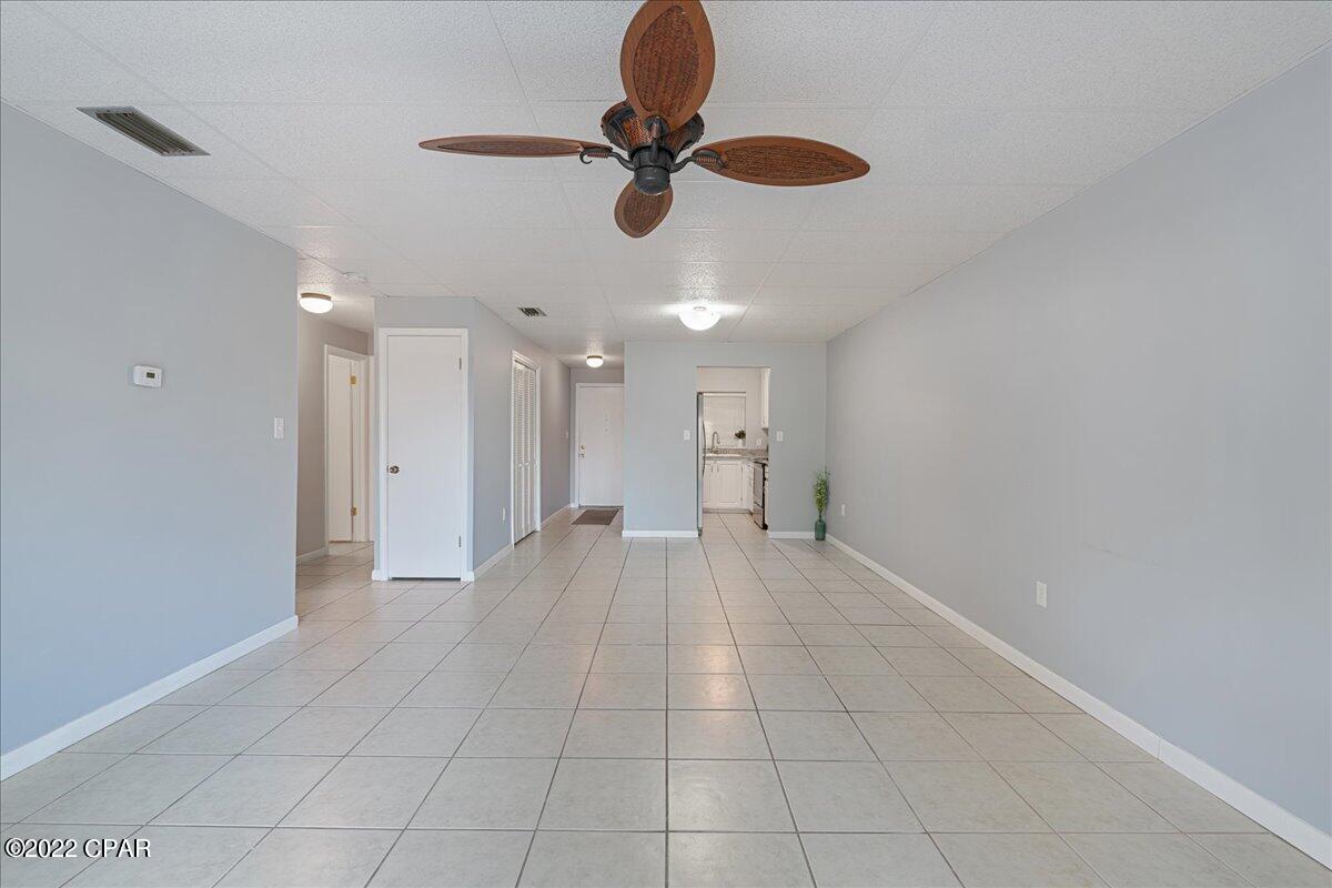 Bay Club Condo Ph 1 - Residential