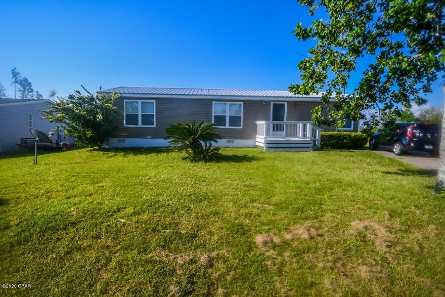 Want to be close to the city but enjoy country living...Open Floor plan...  Huge bedrooms, Recently updated 3 Bedroom 2 bath home boasts of a new insulated windows, roof, vinyl plank flooring, paint, trim, light fixtures, and counter-tops. The kitchen features solid oak cabinets and appliances are 1 year old. Master Bedroom has walk in closet, double sinks Nice yard with front and rear porches in a peaceful cul-de-sac. This is a must see property and priced to sell fast... Don't miss your chance...