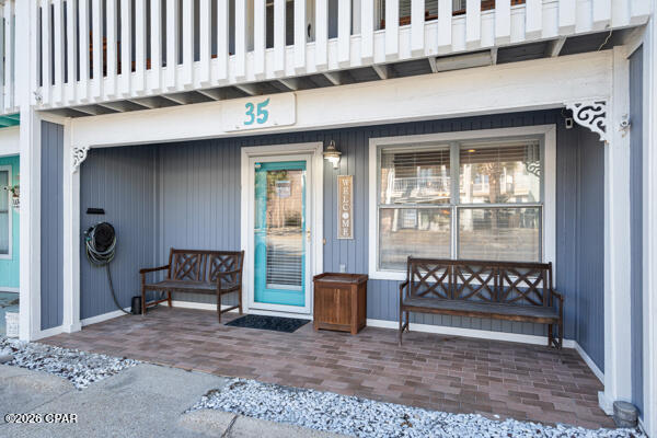 Villa Chateaus - Residential