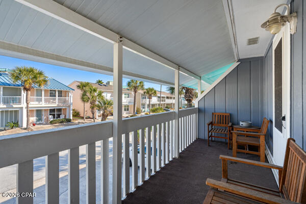 Villa Chateaus - Residential