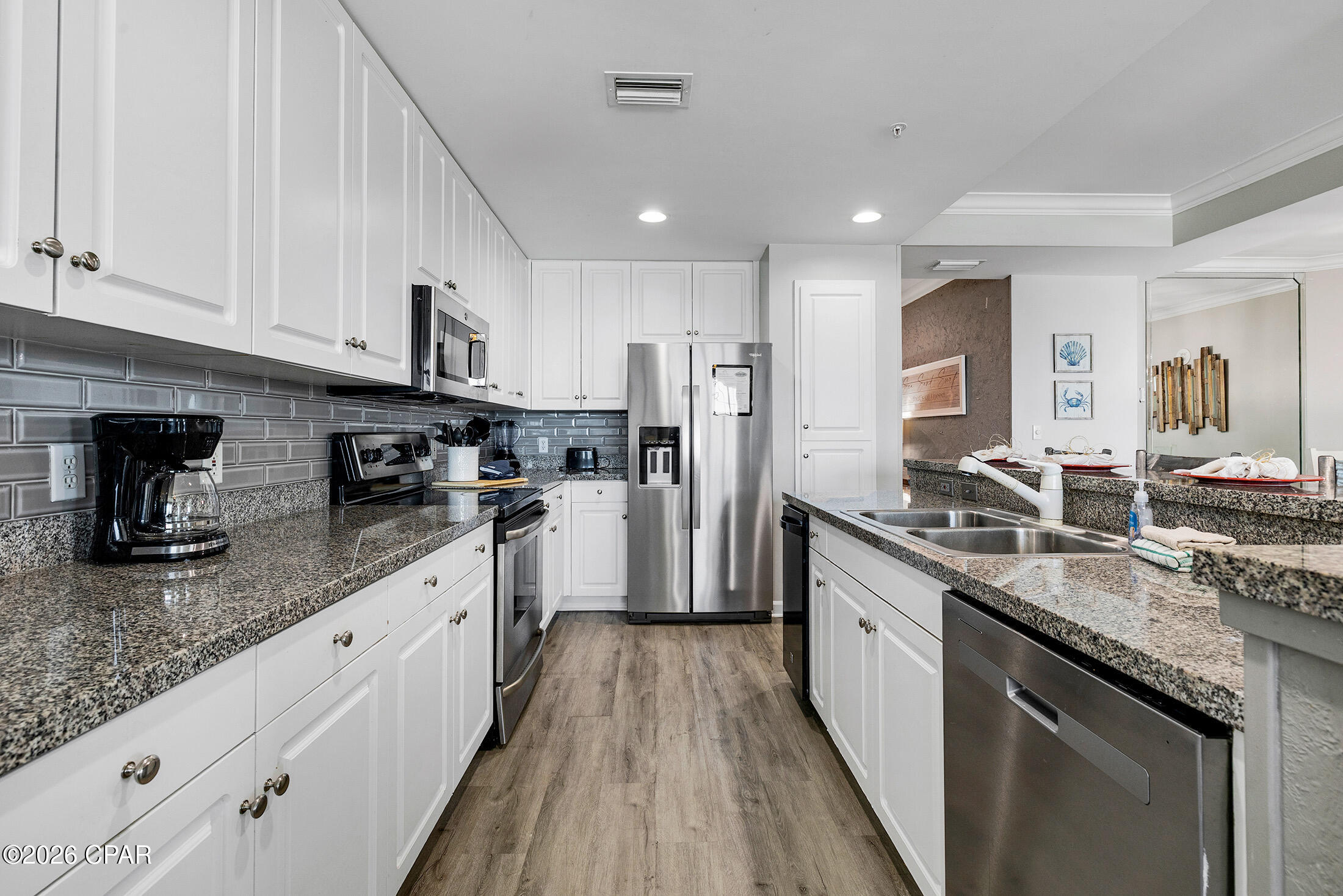 En Soleil Condo - Residential