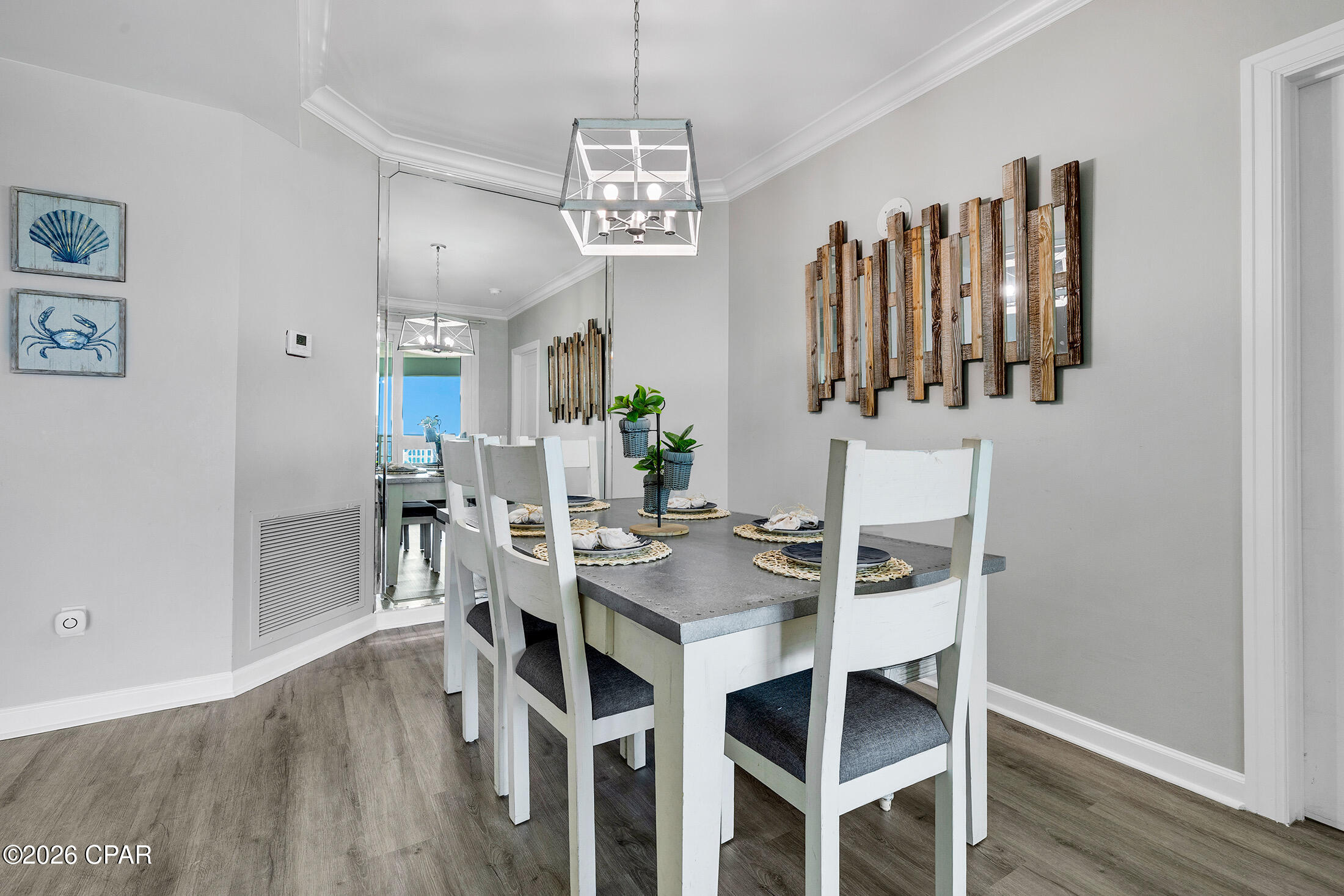 En Soleil Condo - Residential