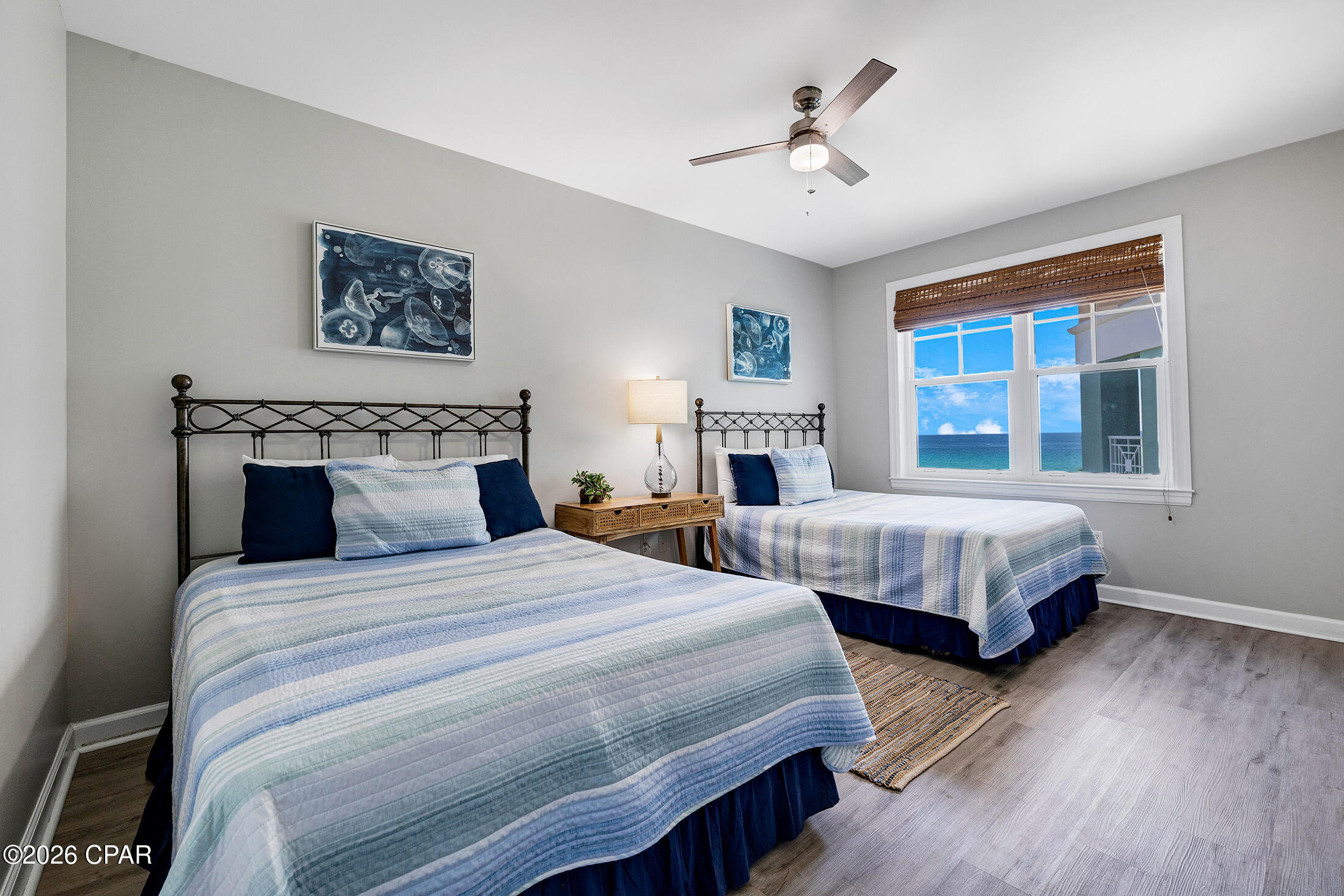 En Soleil Condo - Residential