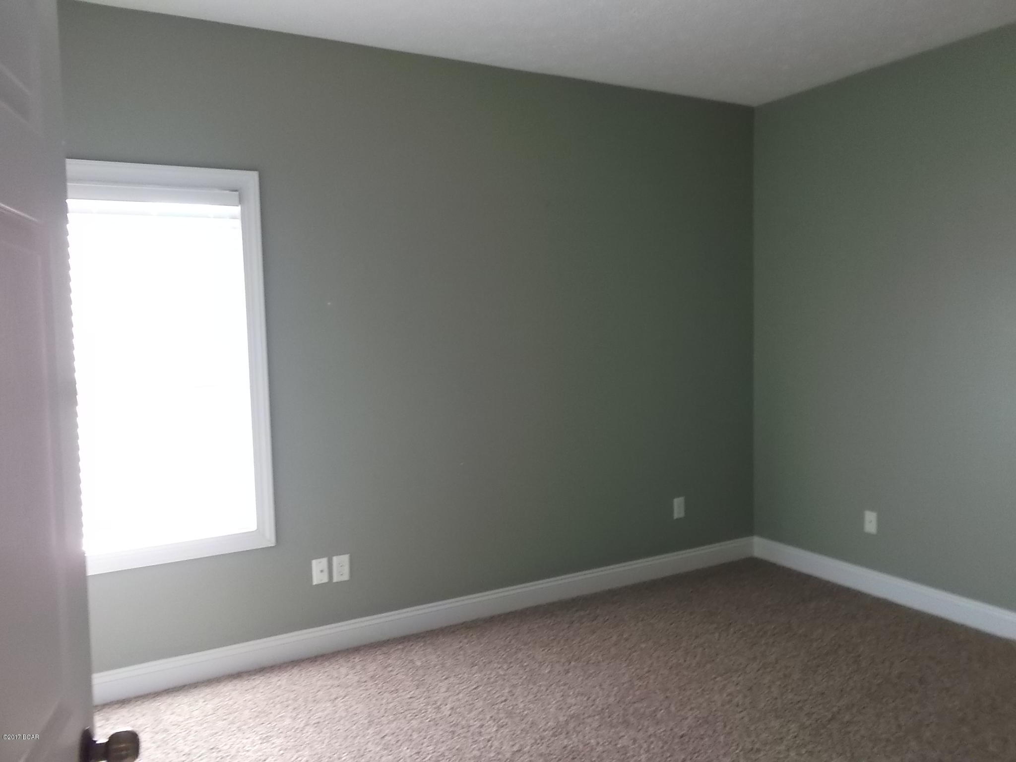 [No Recorded Subdiv] - Residential Lease