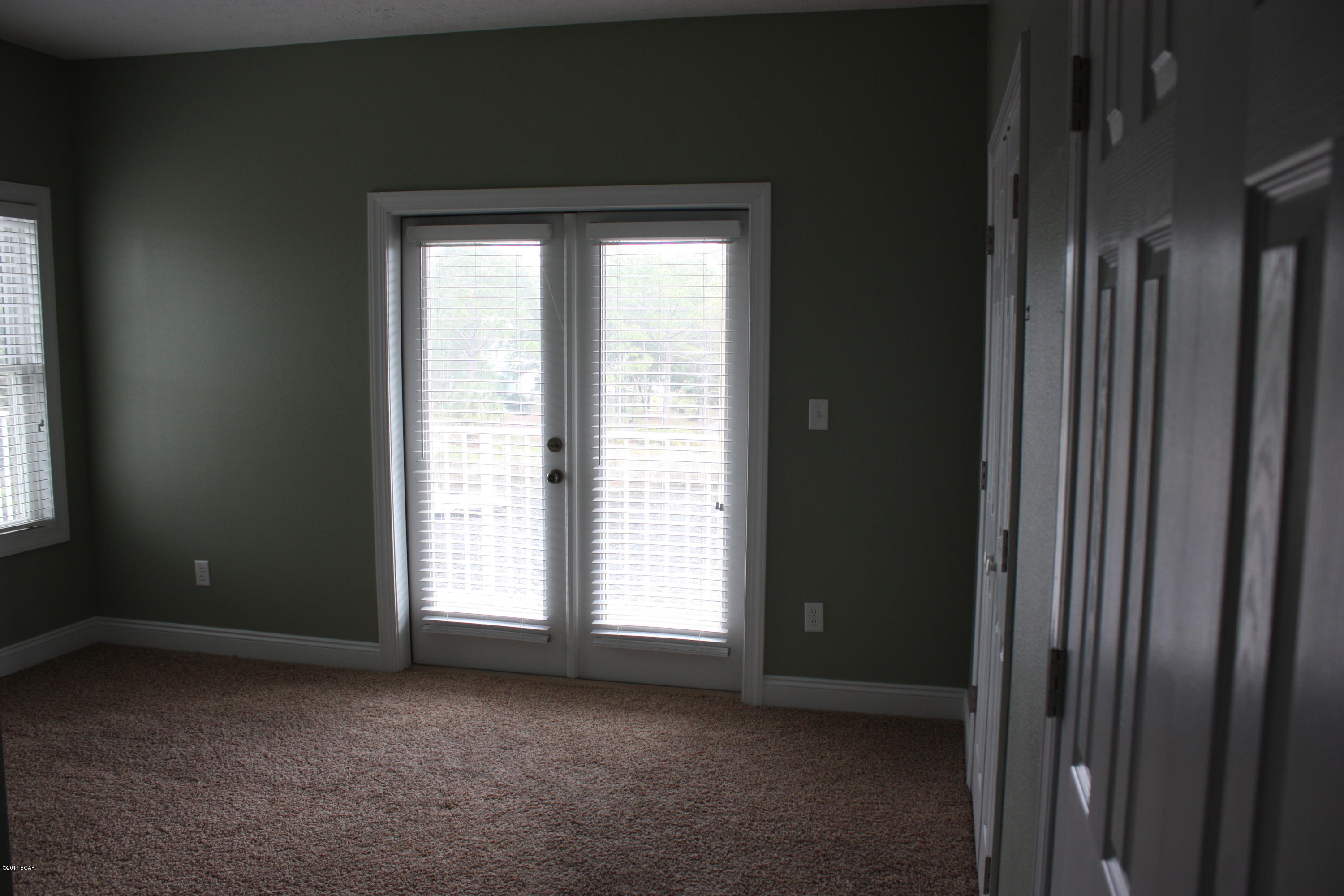 [No Recorded Subdiv] - Residential Lease