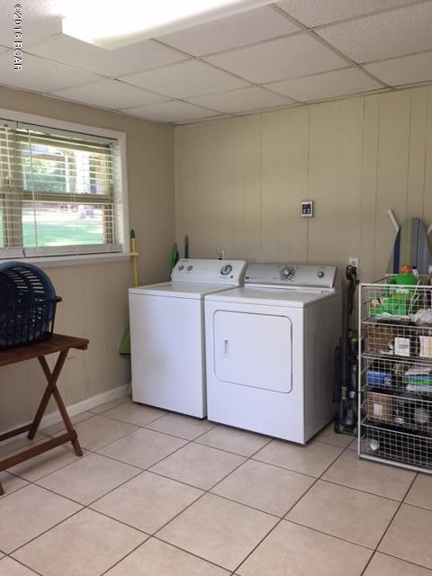 West Manor - Residential