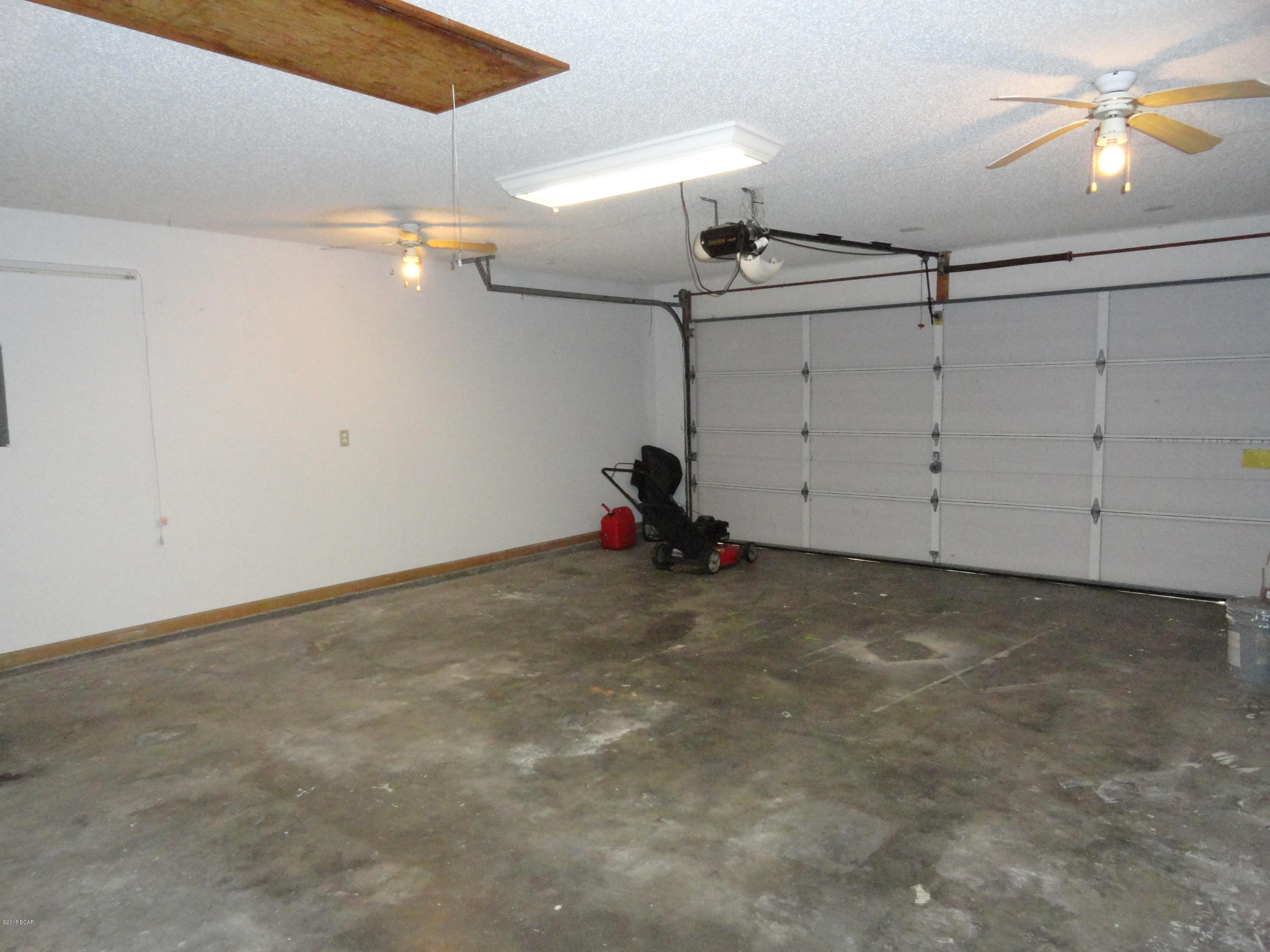 Belaire Estates U-6 - Residential