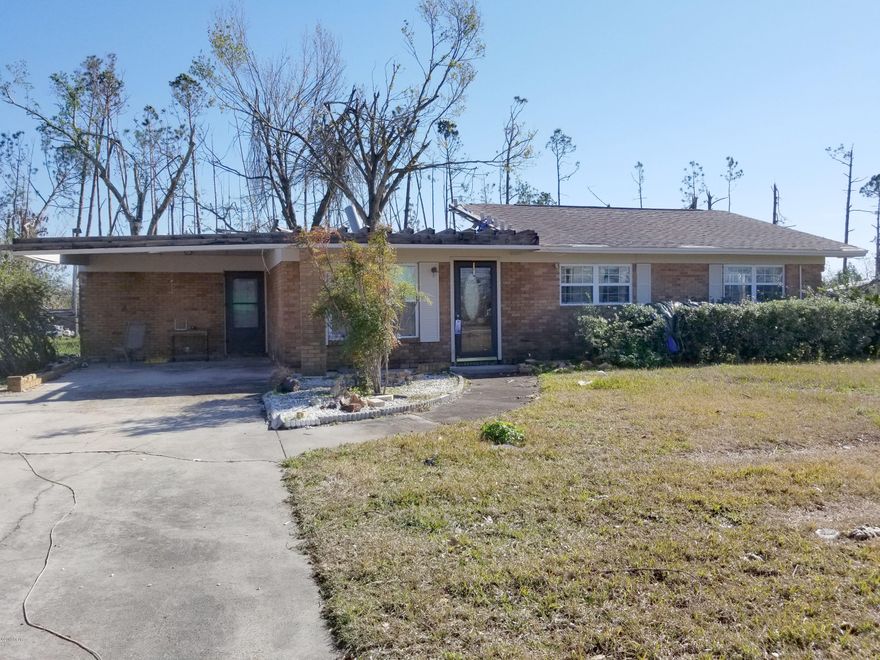 Great investment opportunity in a neighborhood on Callaway Bayou and just minutes to a public boat ramp. This home suffered severe damage from Hurricane Michael and will need TLC. Home sits on a nice size lot and overlooks a gorgeous pond in back! All measurements are approximate, please verify if important.