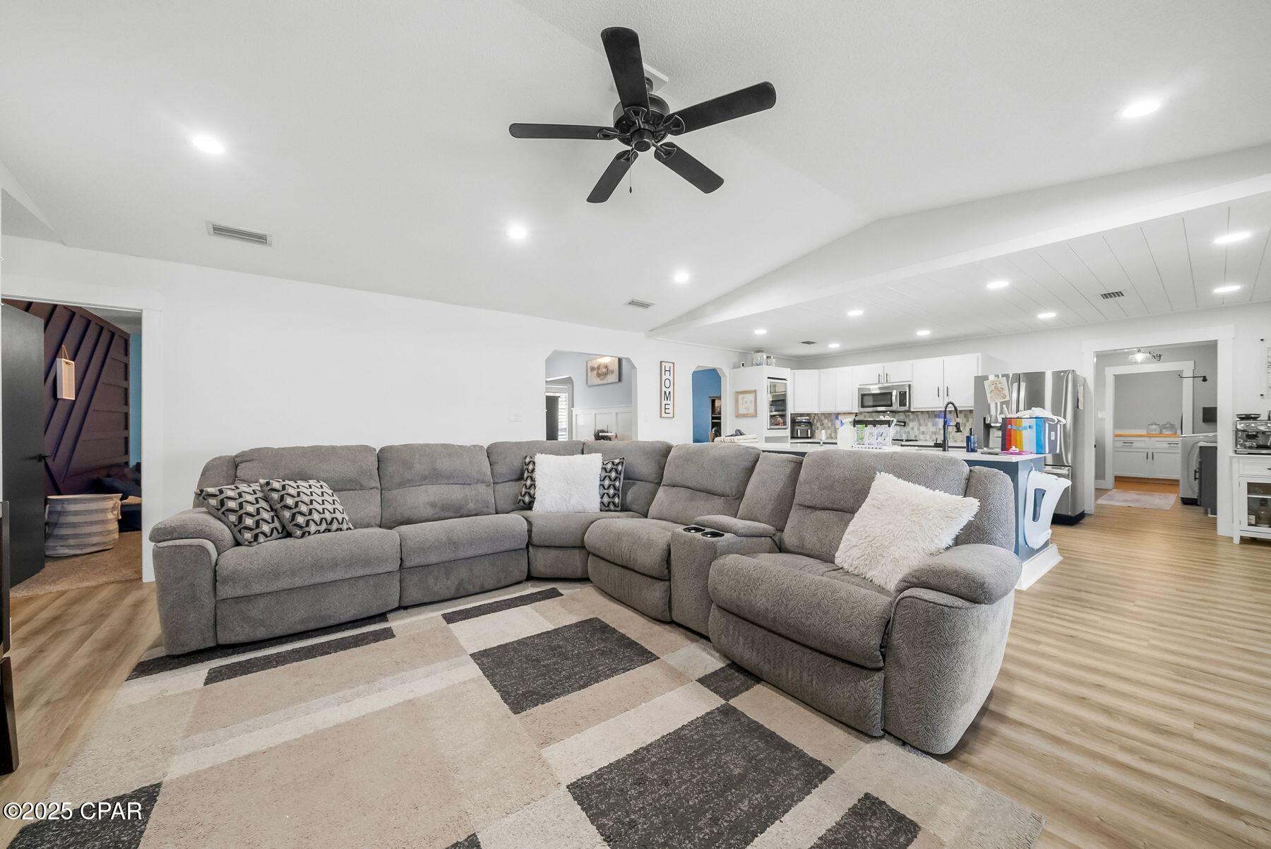 Venetian Villa - Residential