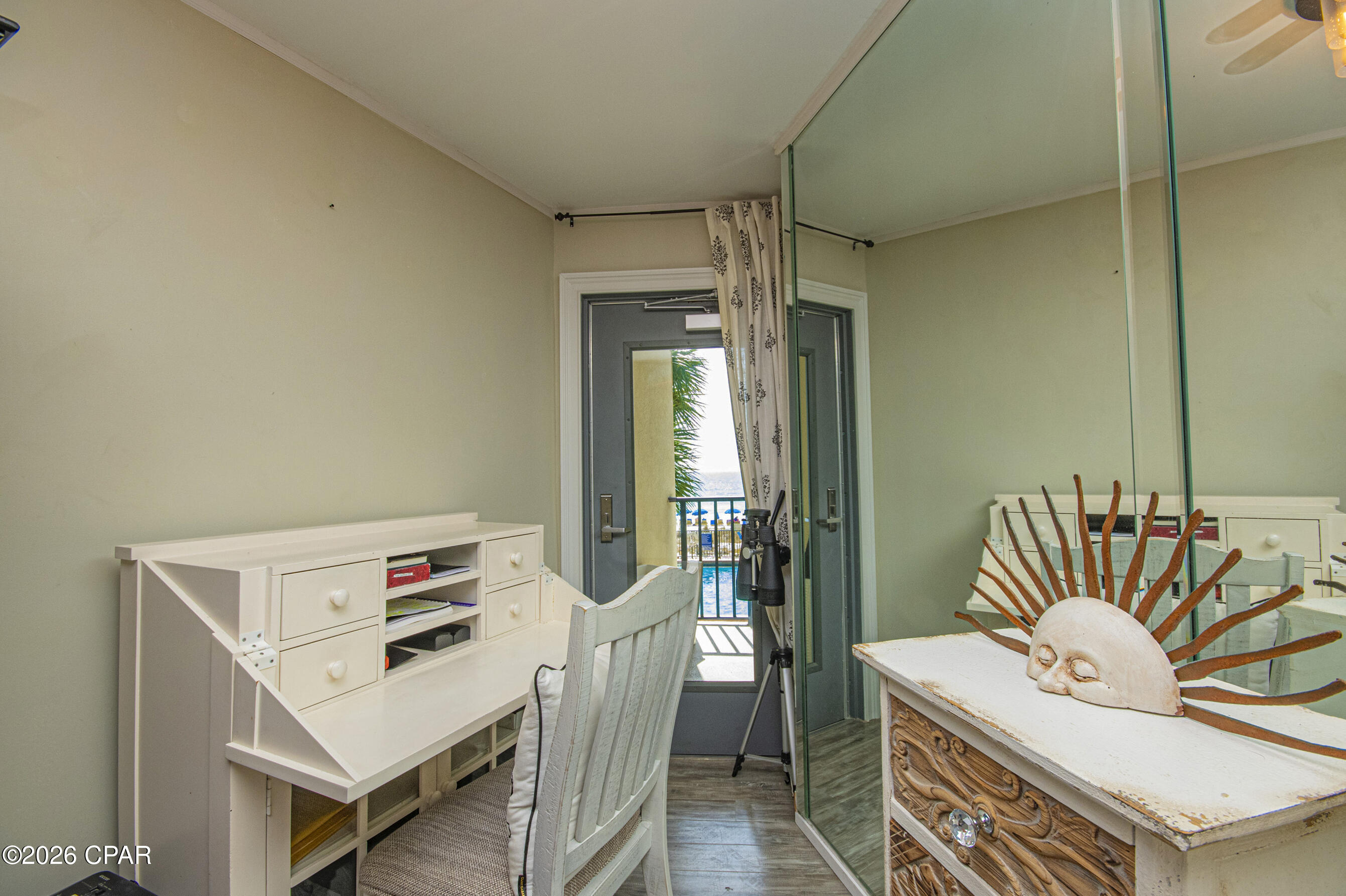 The Commodore - Residential