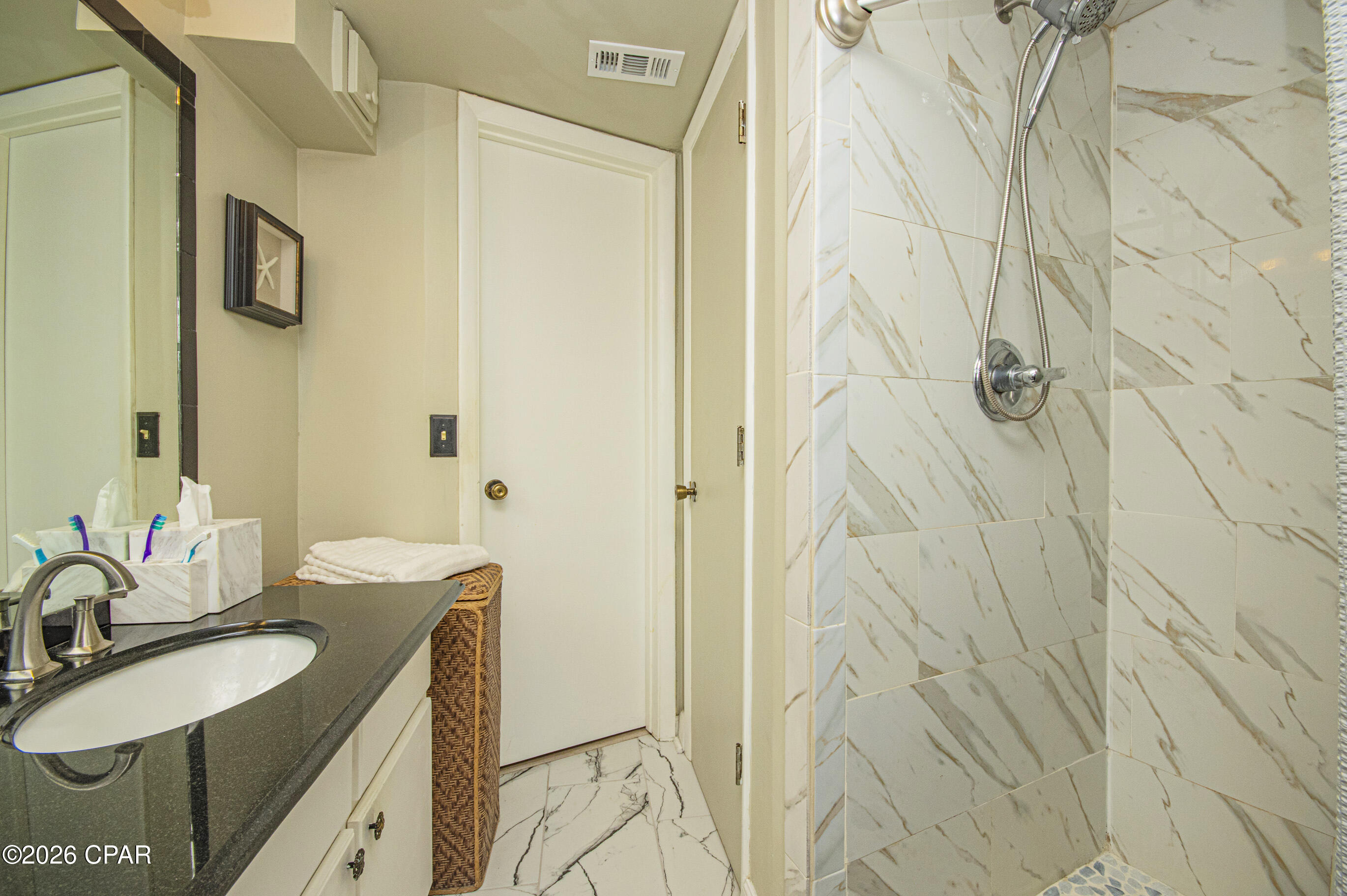 The Commodore - Residential