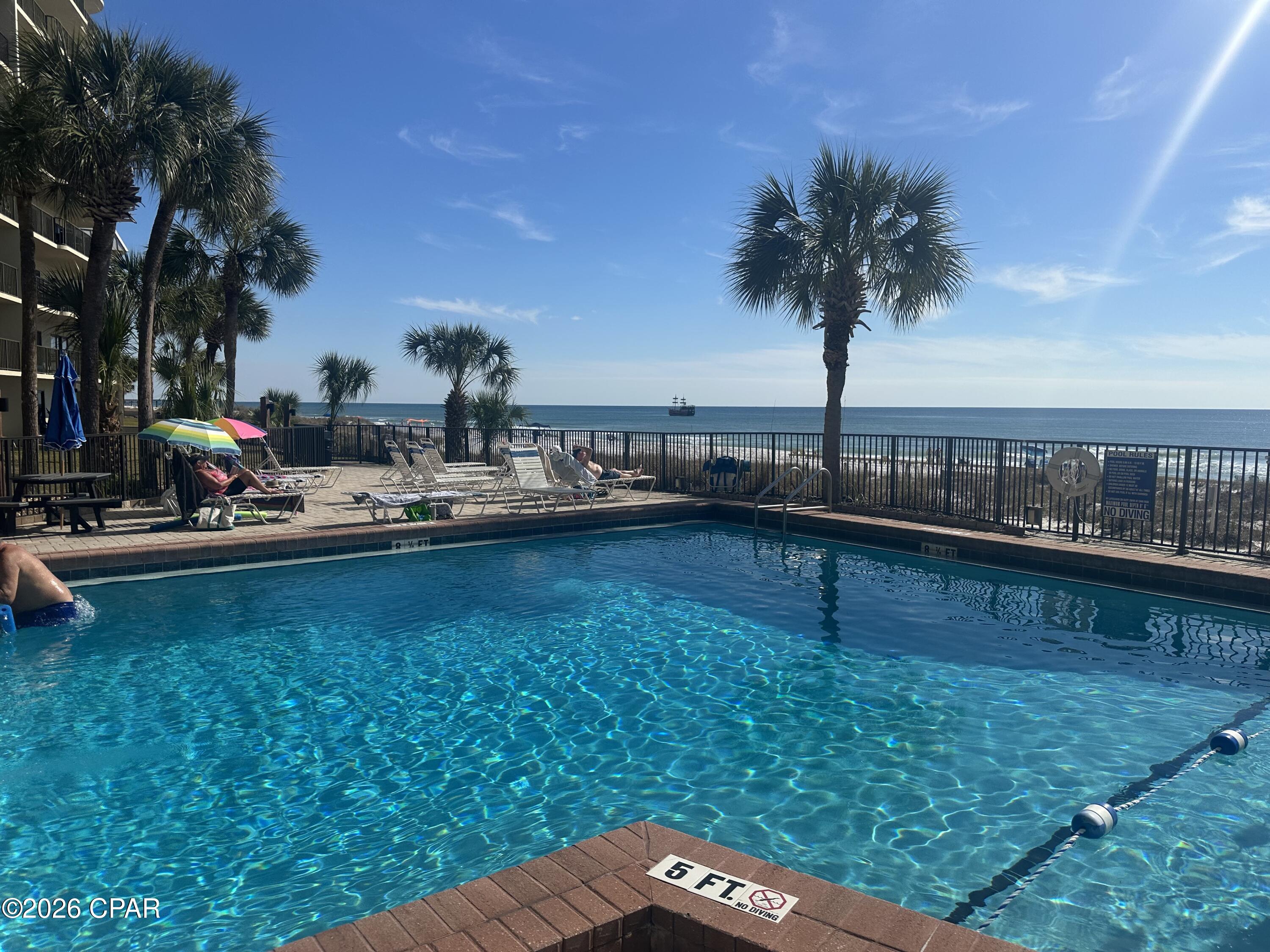 The Commodore - Residential