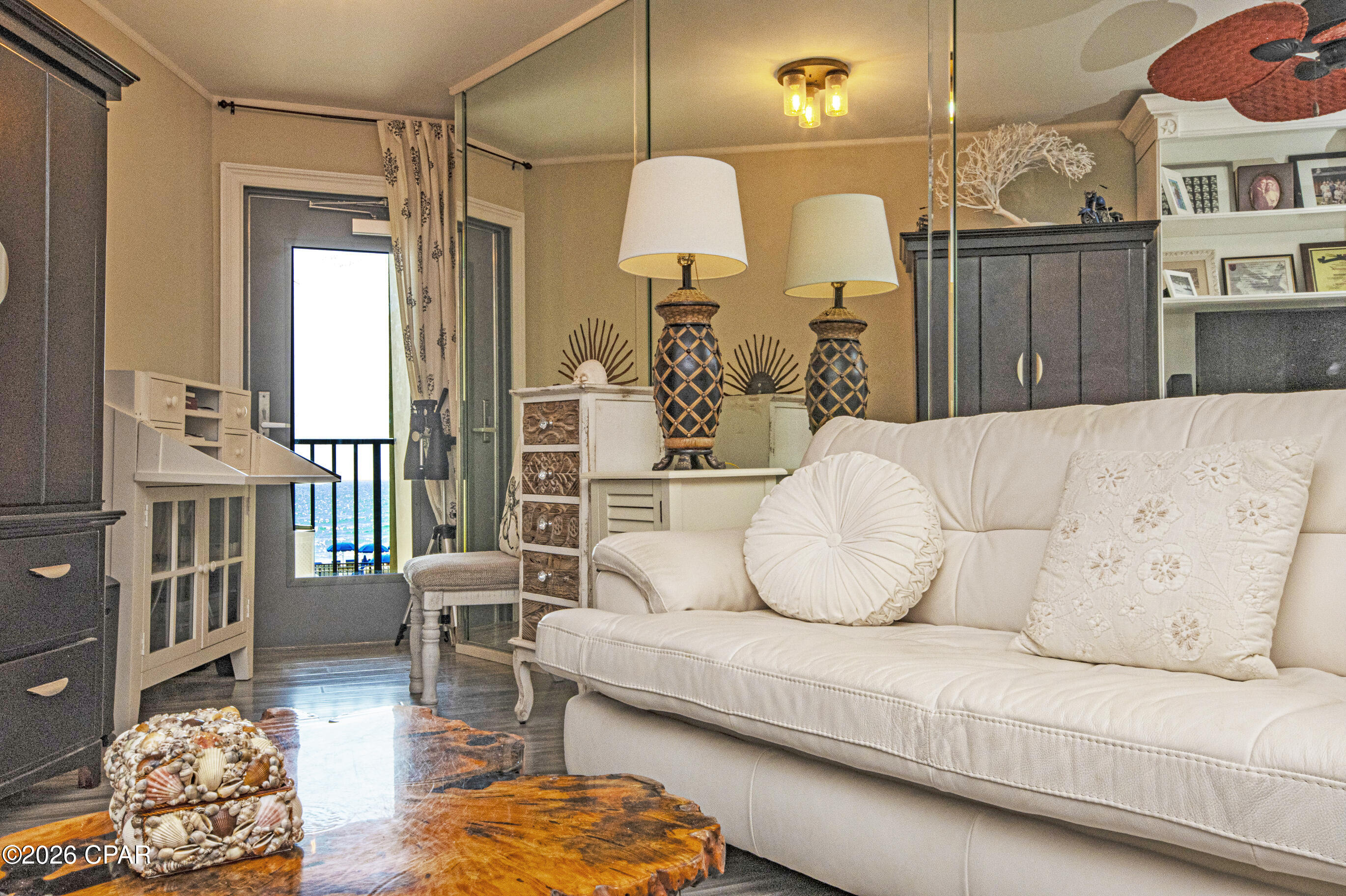 The Commodore - Residential