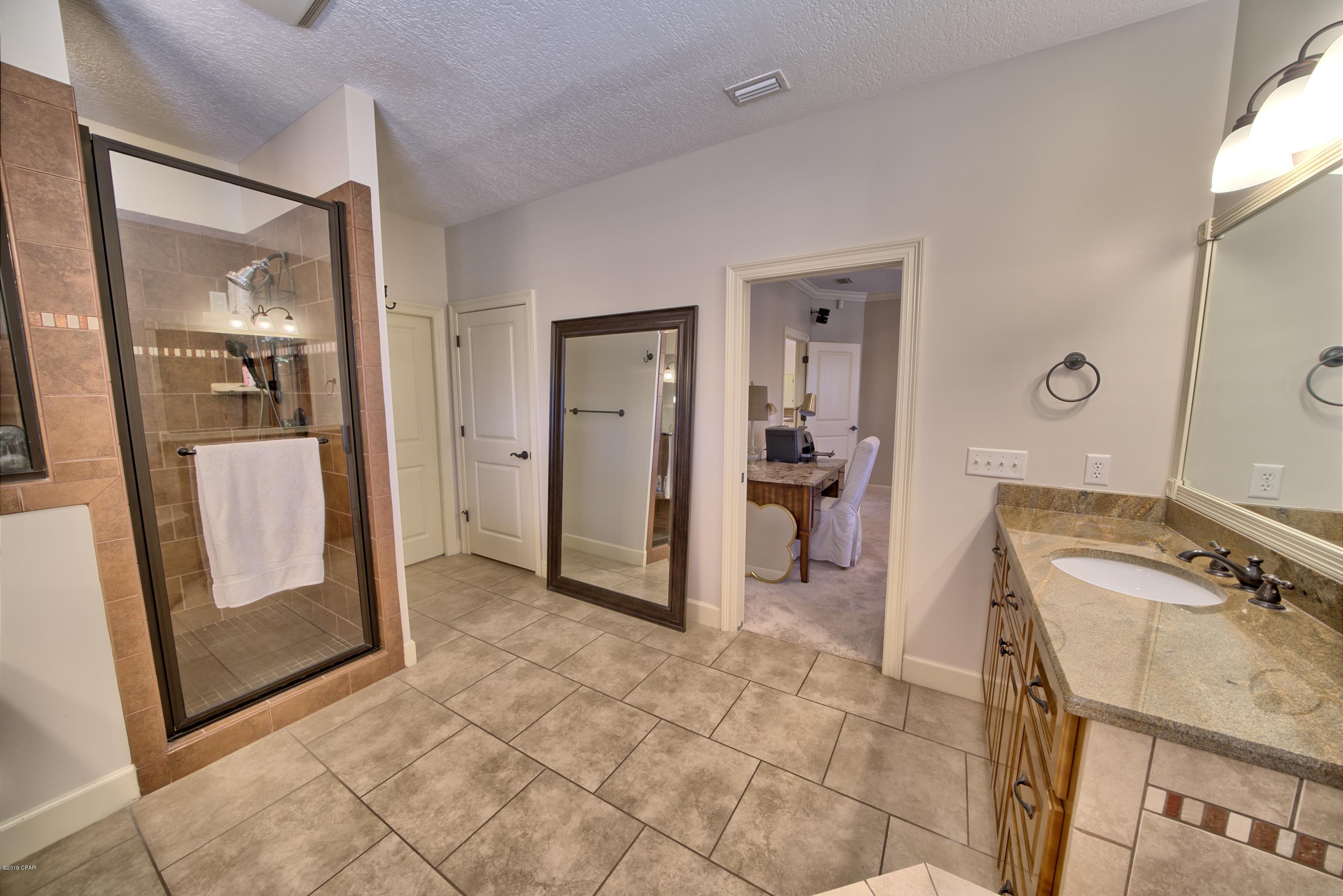 Hawks Landing - Residential