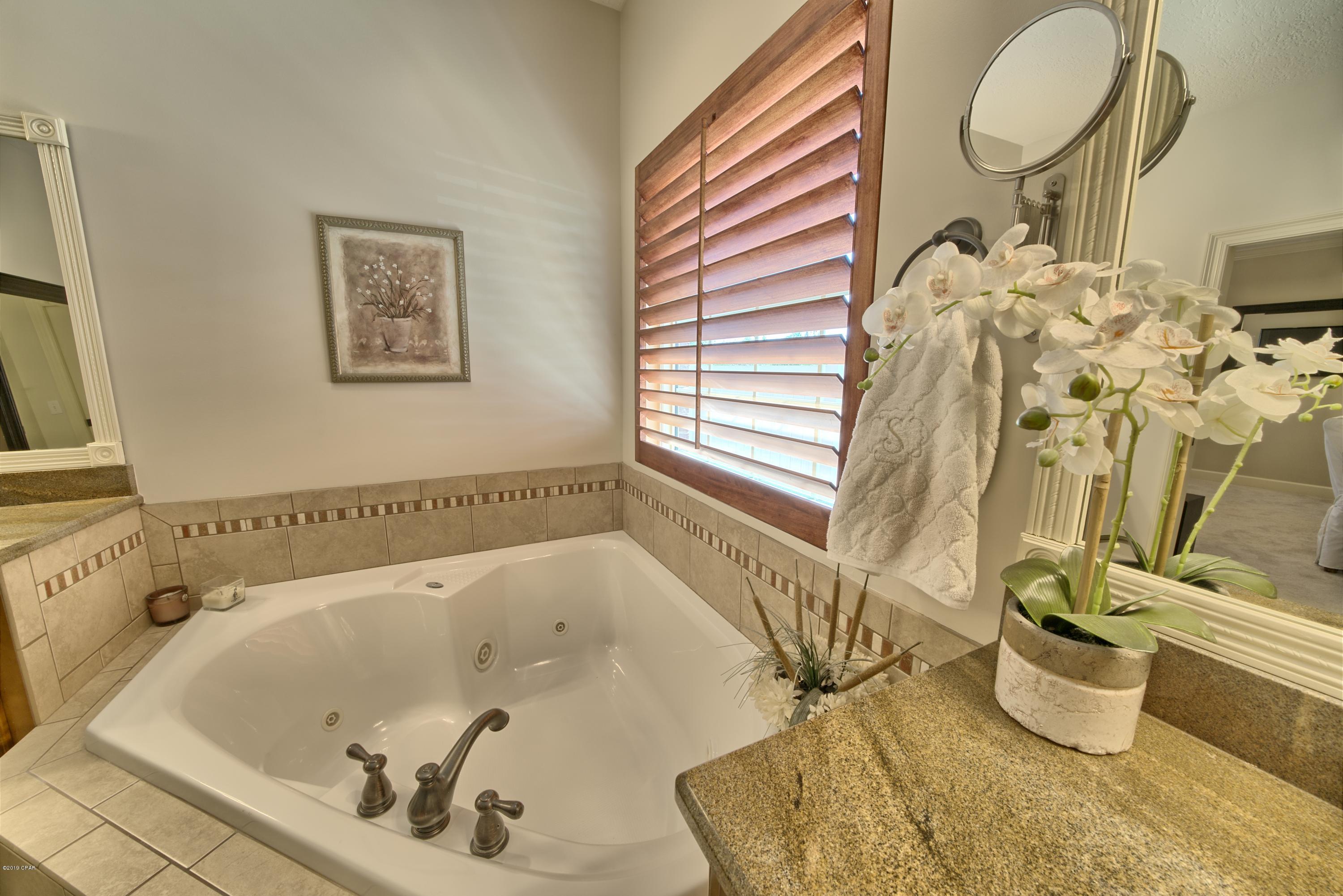 Hawks Landing - Residential