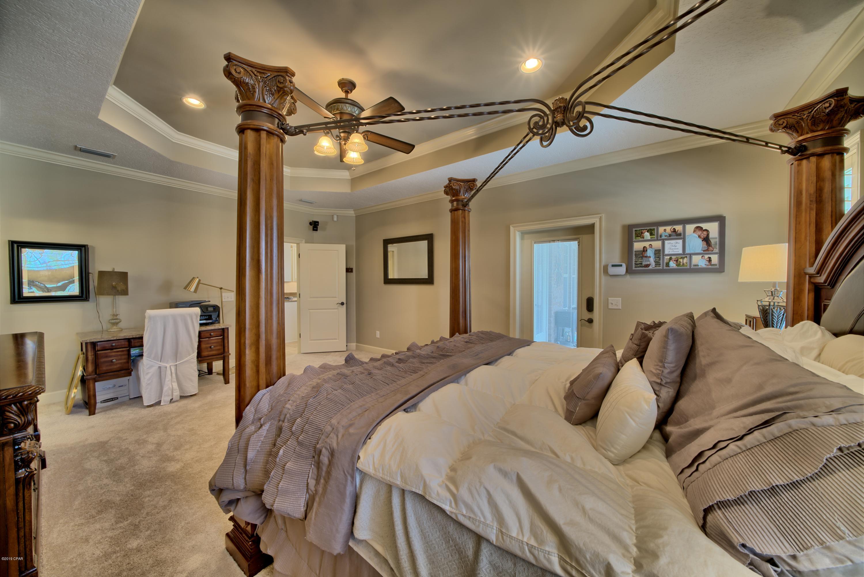 Hawks Landing - Residential