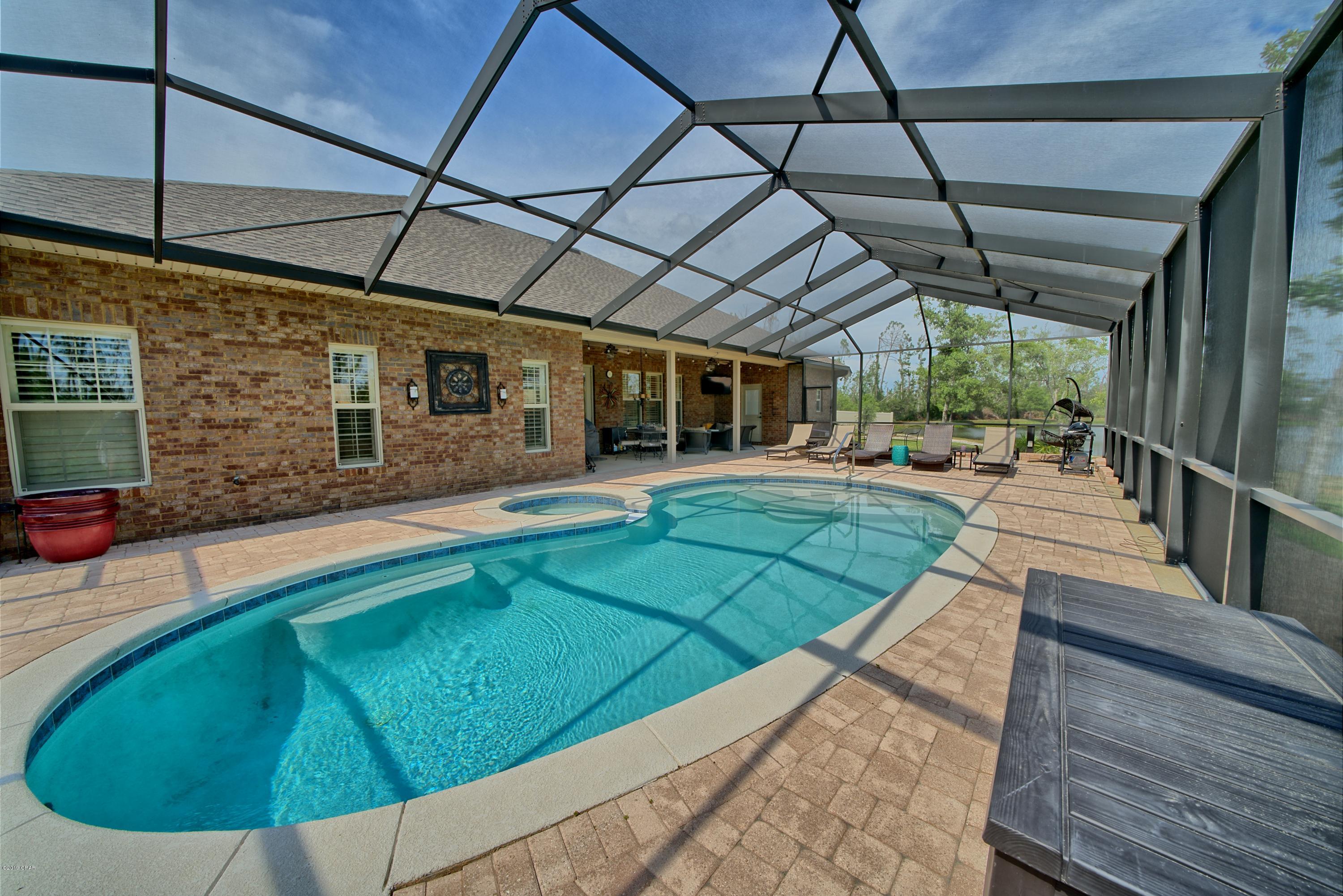 Hawks Landing - Residential