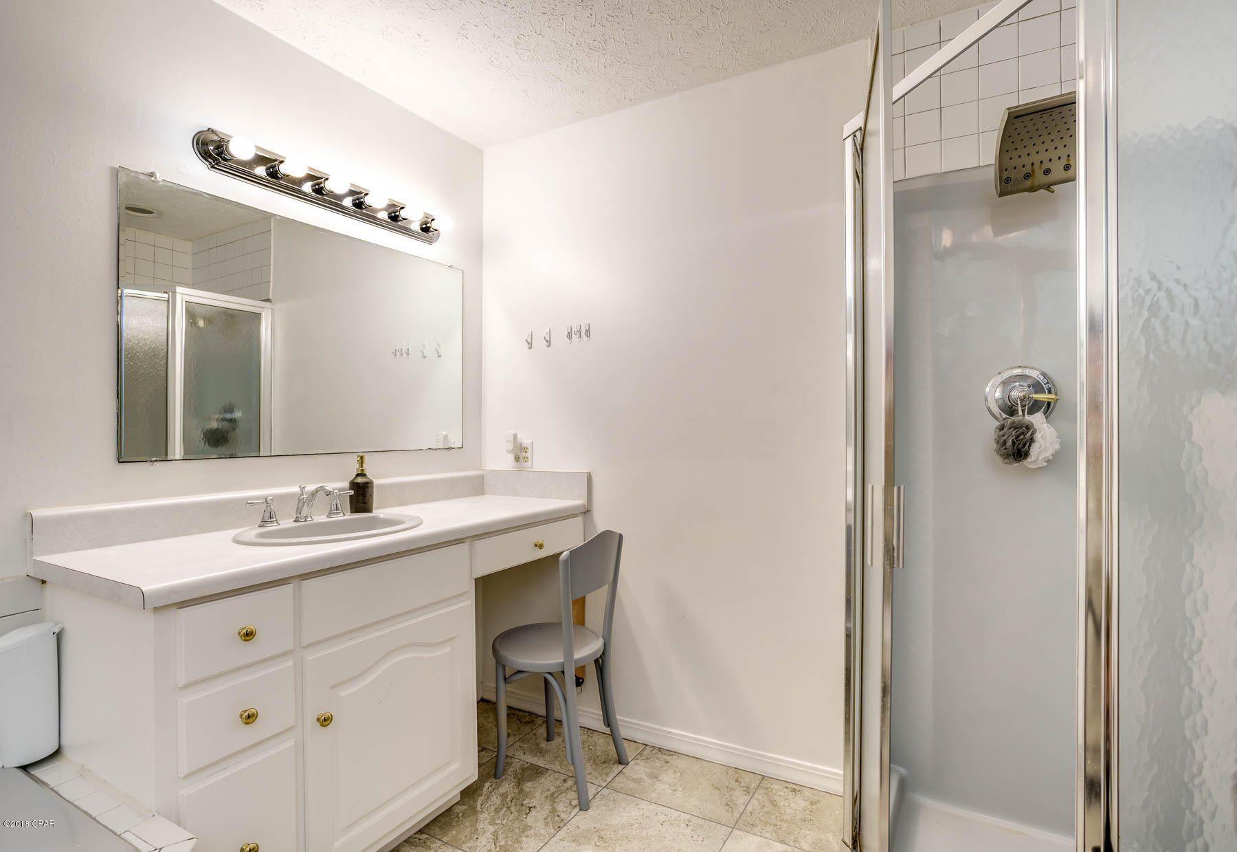 Lake Forest Estates - Residential