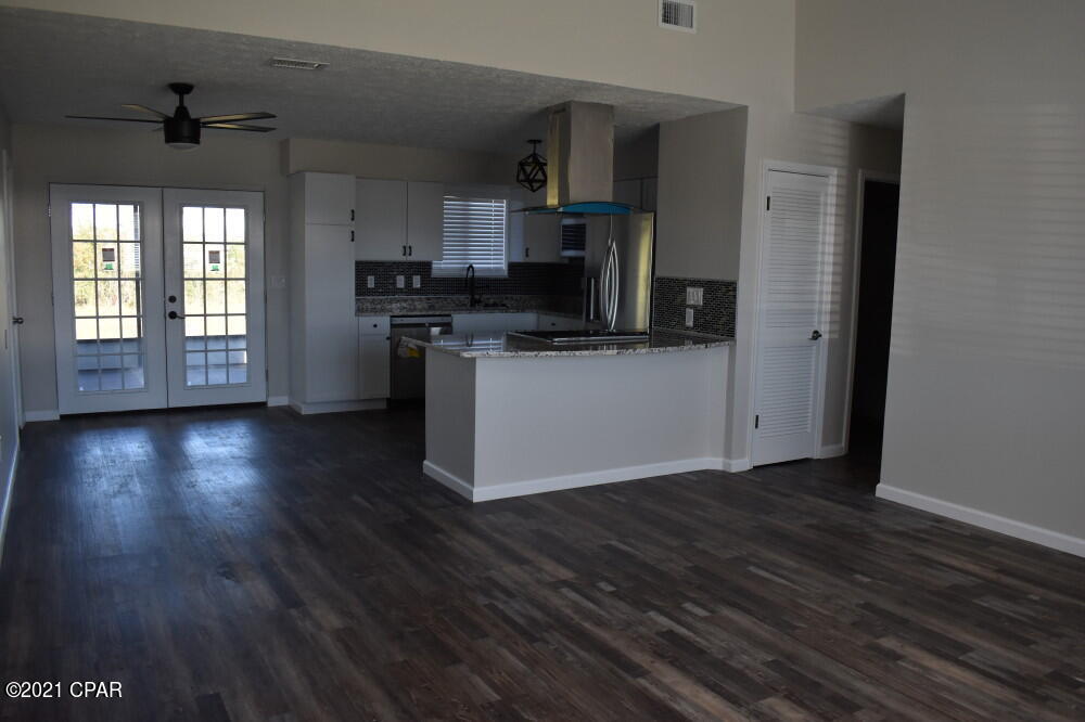 Pine Forest Est Ph 1 - Residential Lease