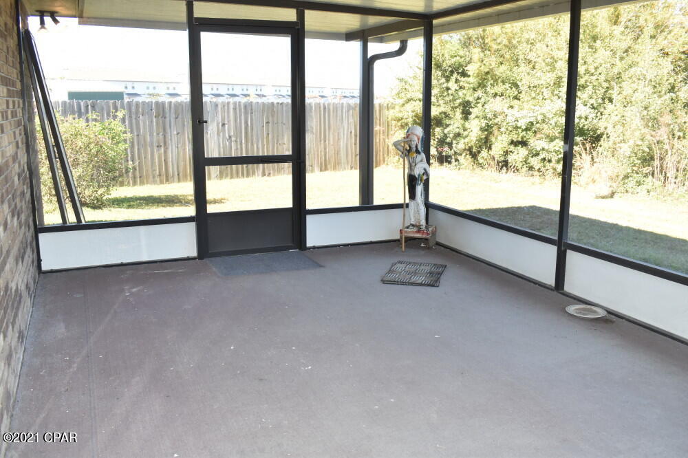 Pine Forest Est Ph 1 - Residential Lease