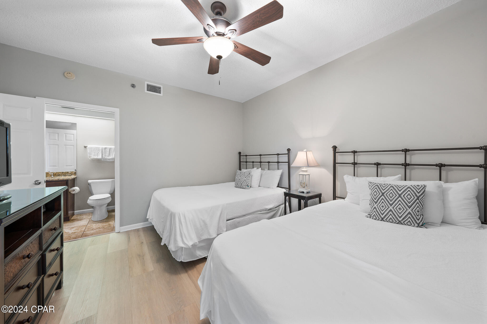 10254 E Co Highway 30-A #333, Rosemary Beach, FL, 32461, US, 2 Bedrooms Bedrooms, ,2 BathroomsBathrooms,Residential,Active,10254 E Co Highway 30-A #333,1667287