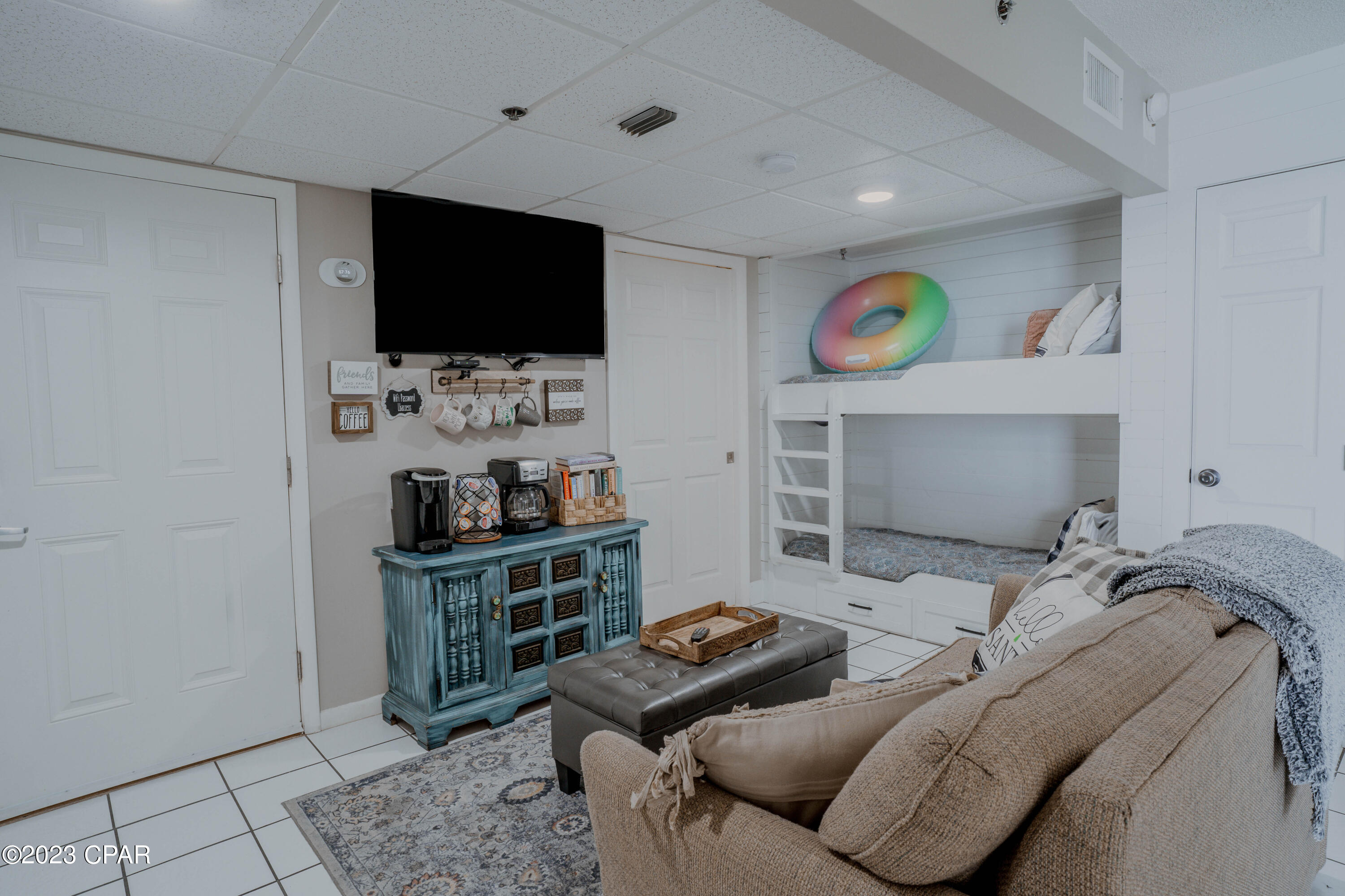 Long Beach Towers I - Residential